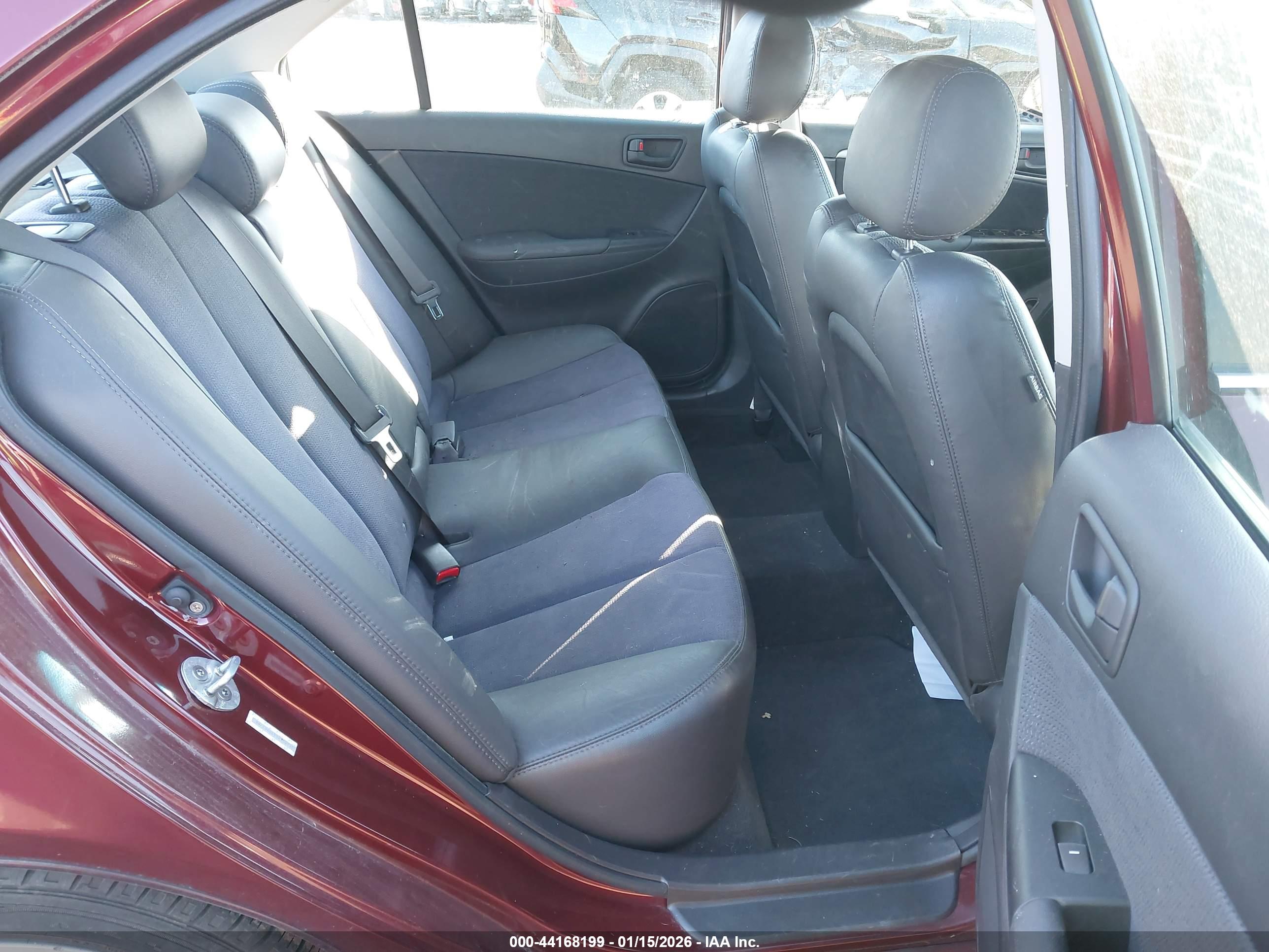 HYUNDAI SONATA image 8