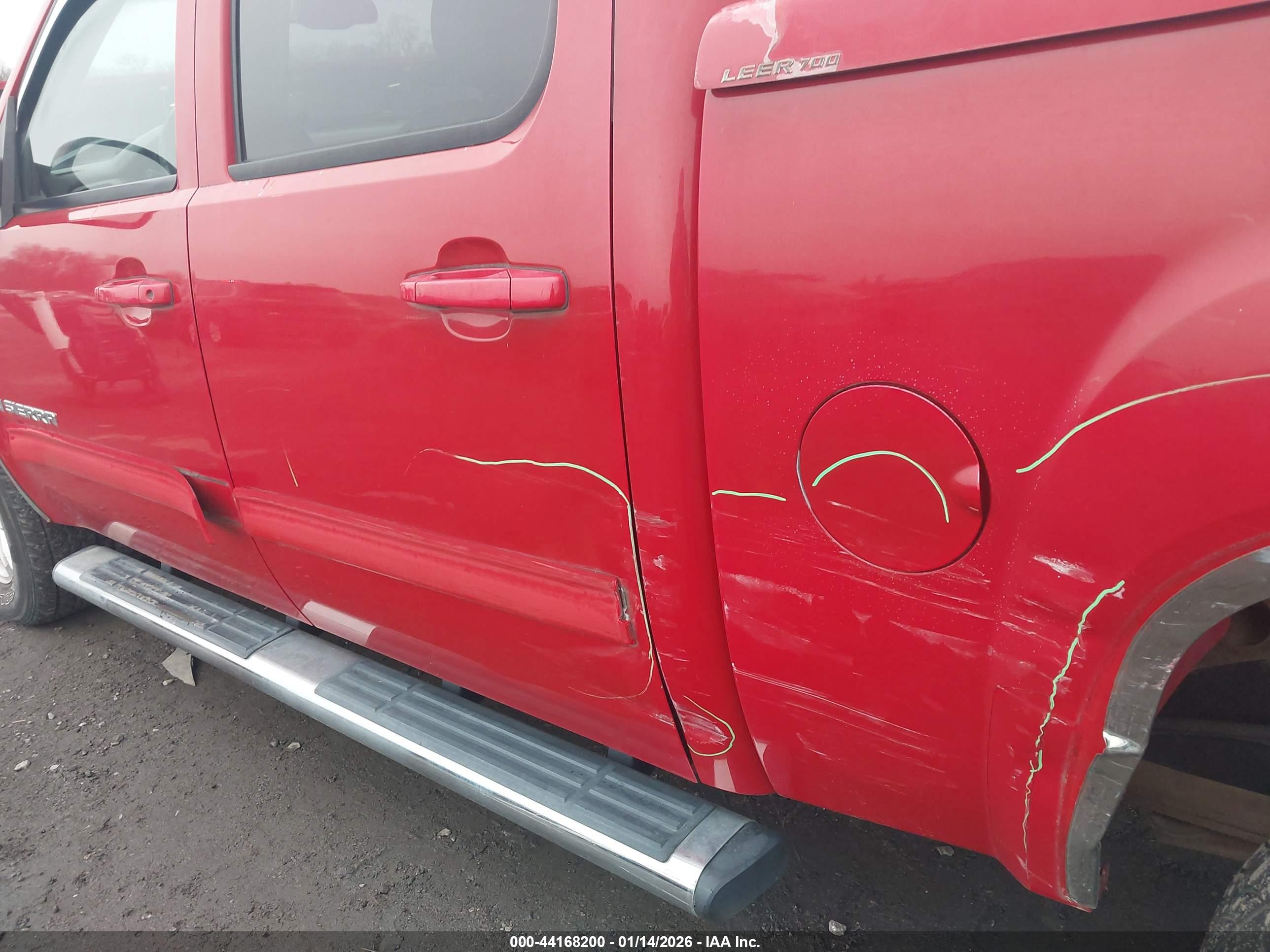GMC SIERRA image 6