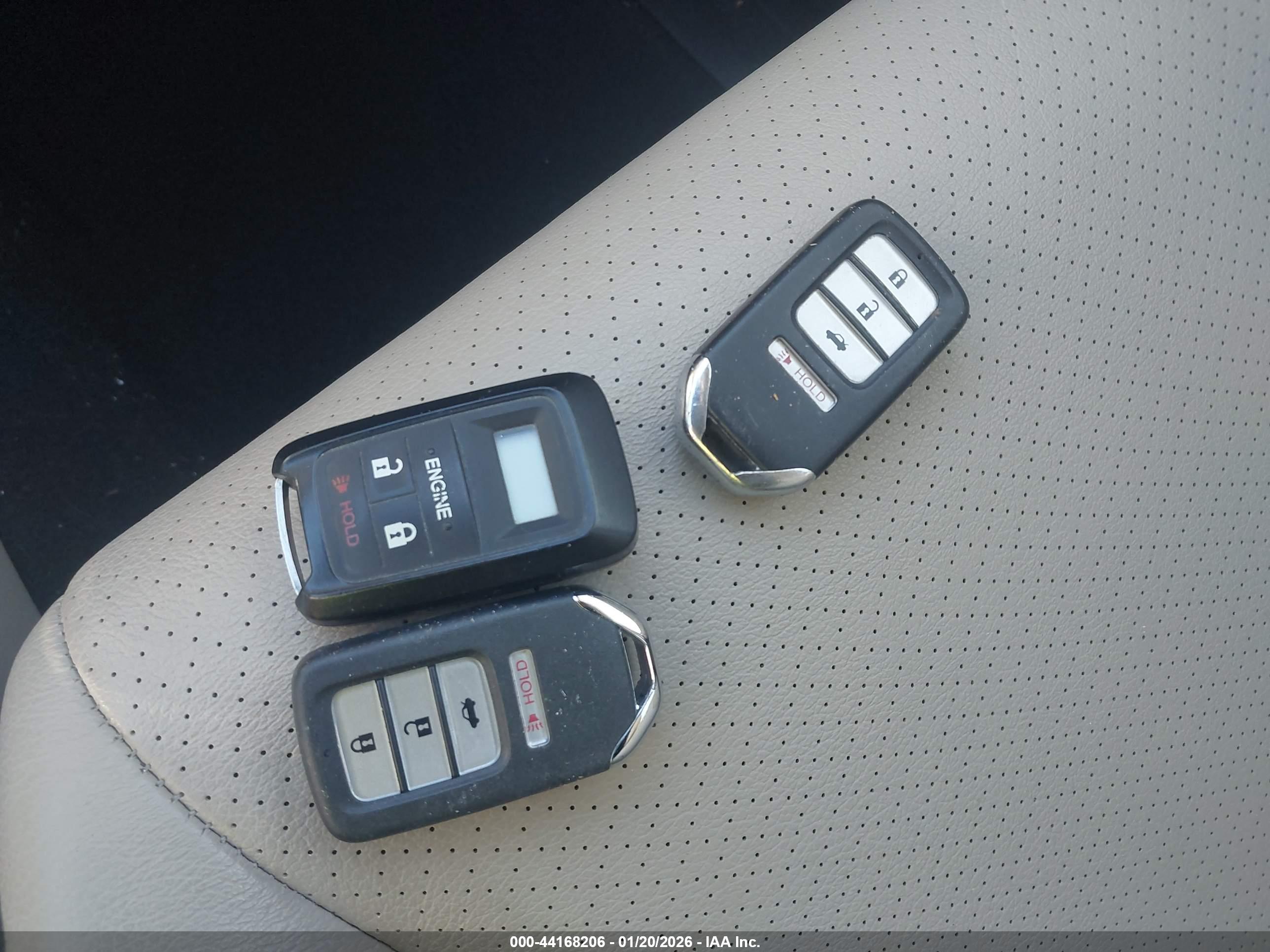 HONDA ACCORD image 11
