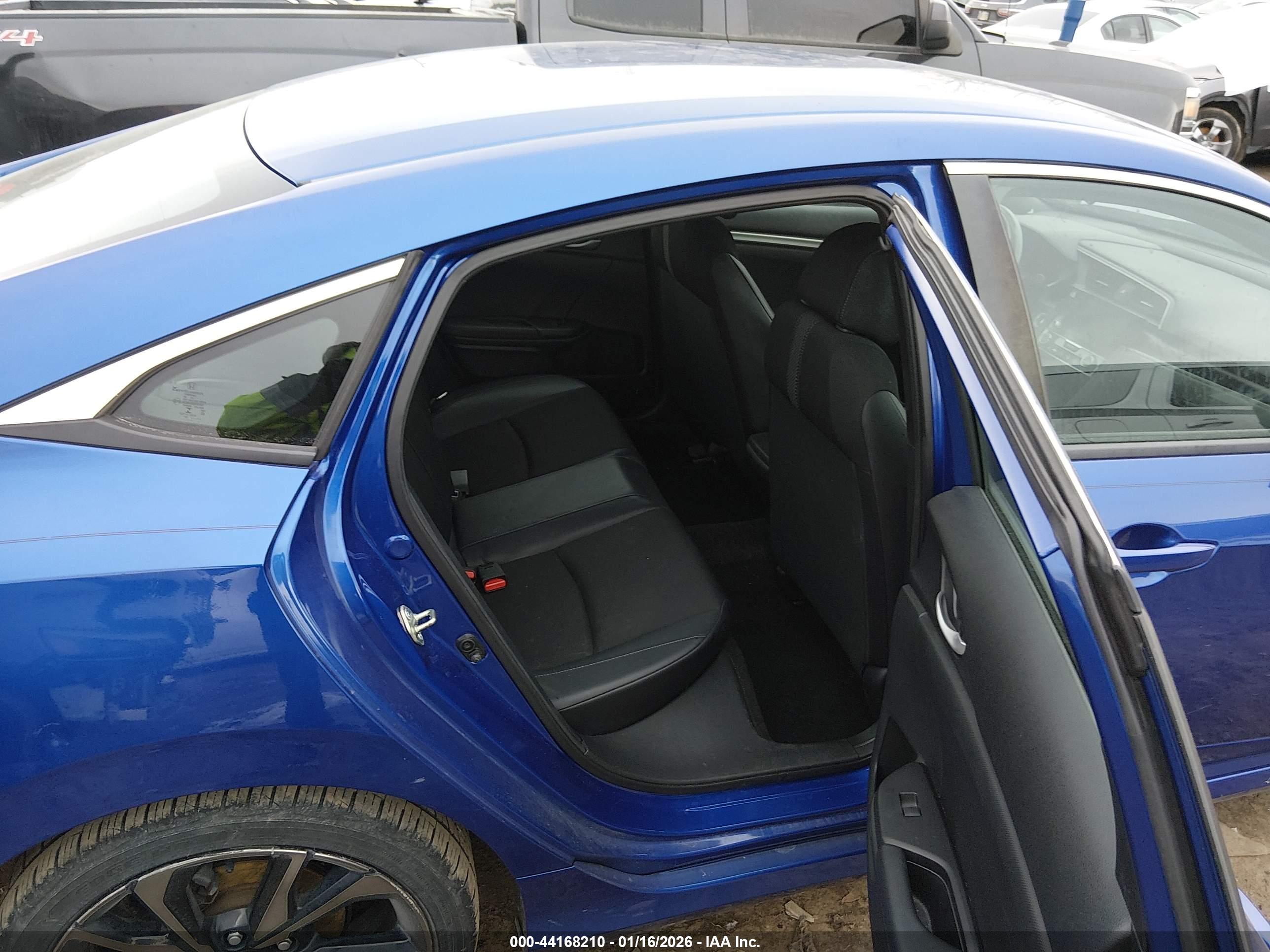 HONDA CIVIC image 8