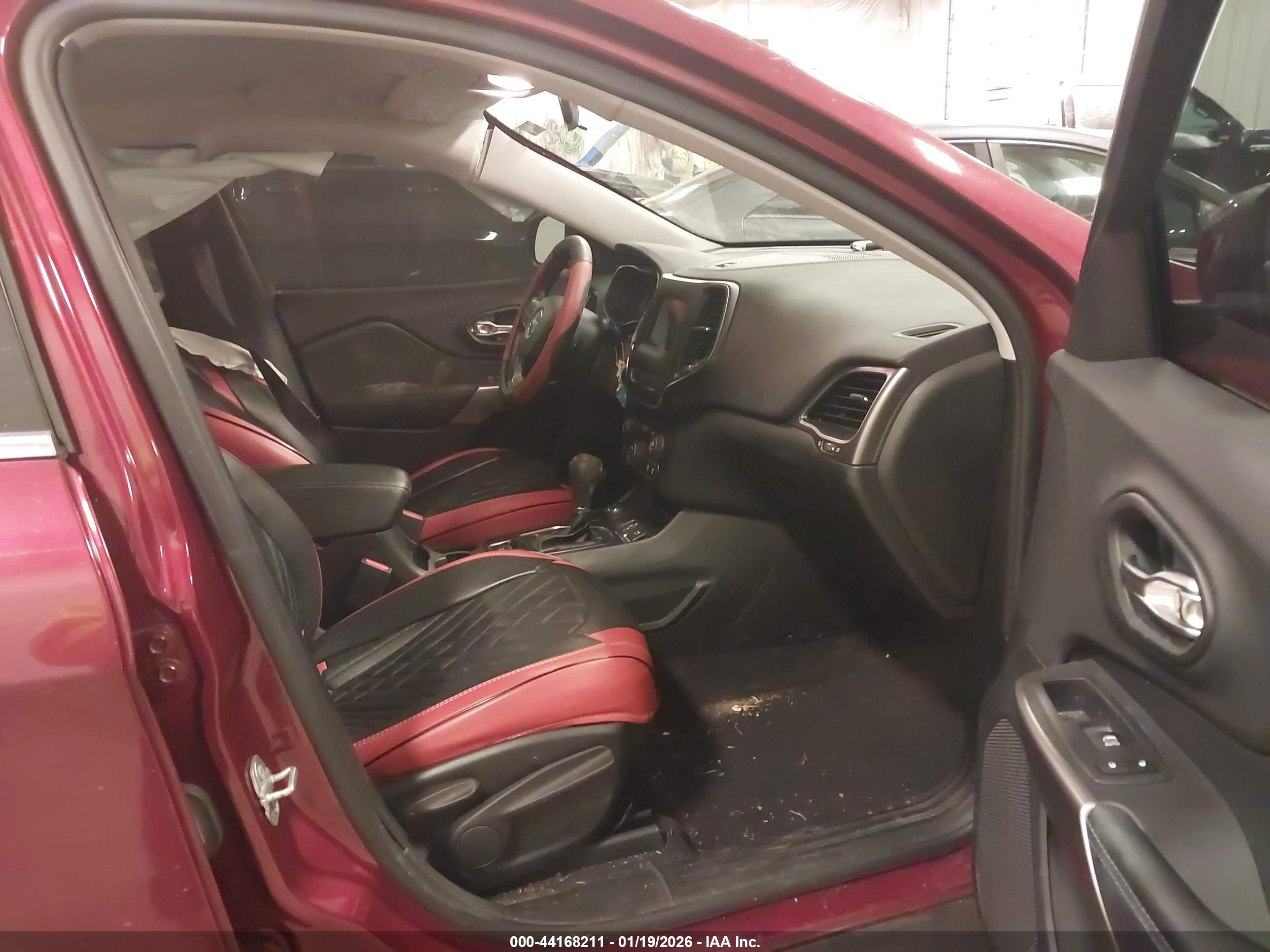 JEEP CHEROKEE image 5