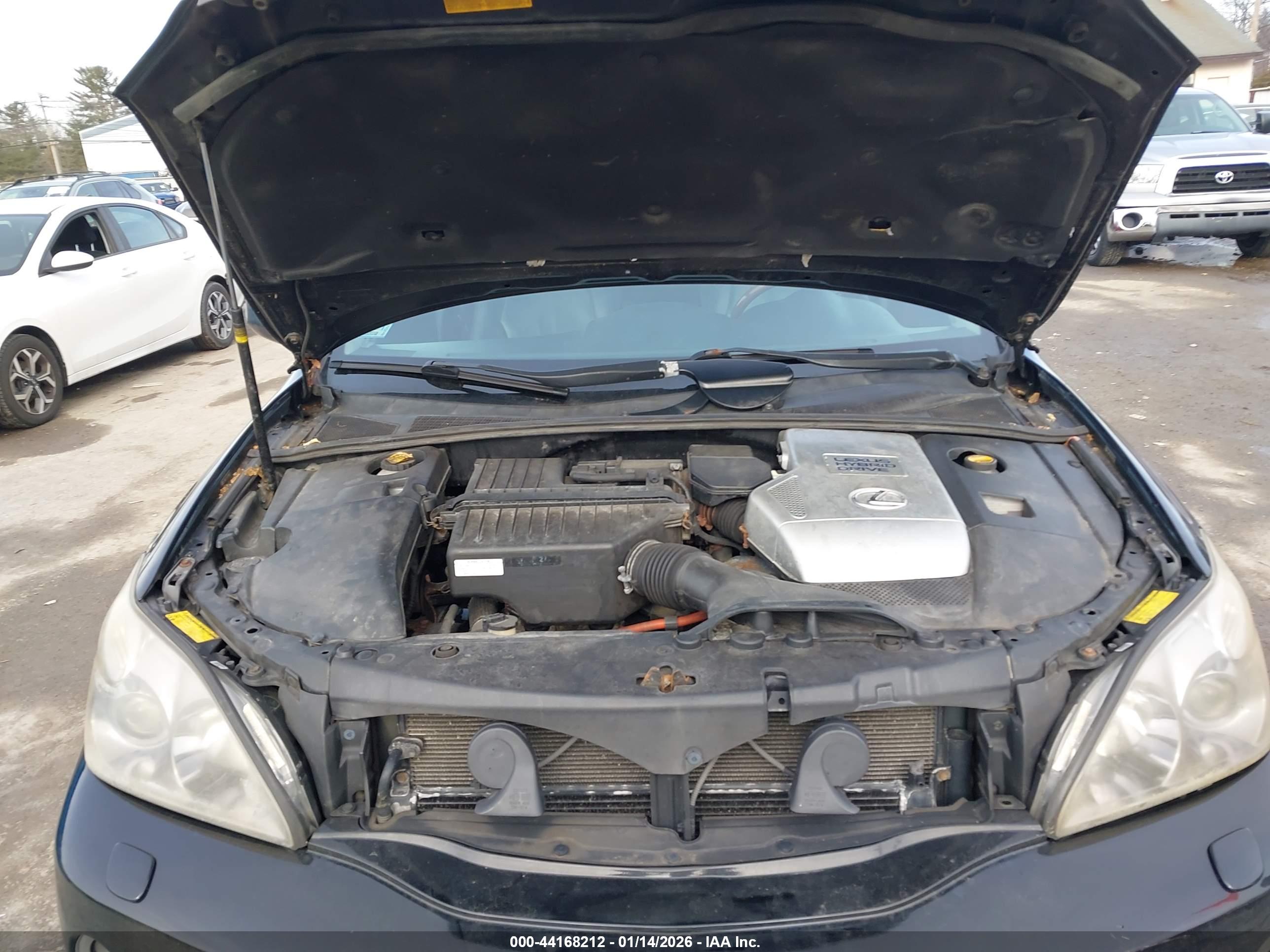 LEXUS RX image 10