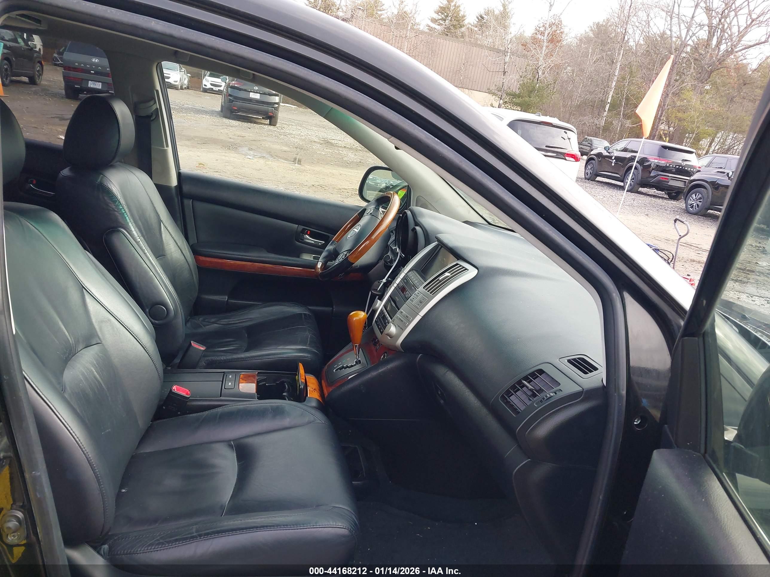 LEXUS RX image 5