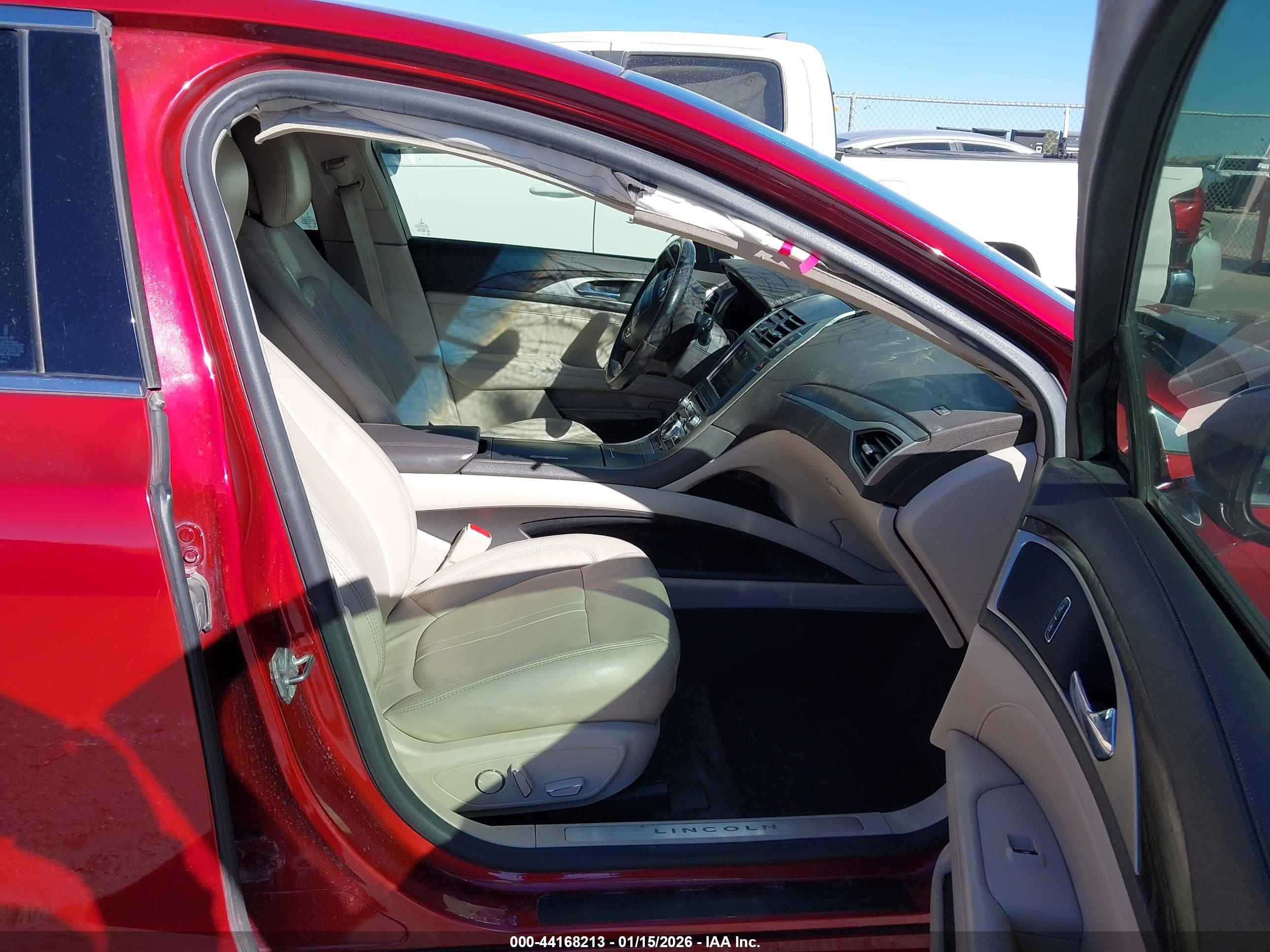 LINCOLN MKZ image 5