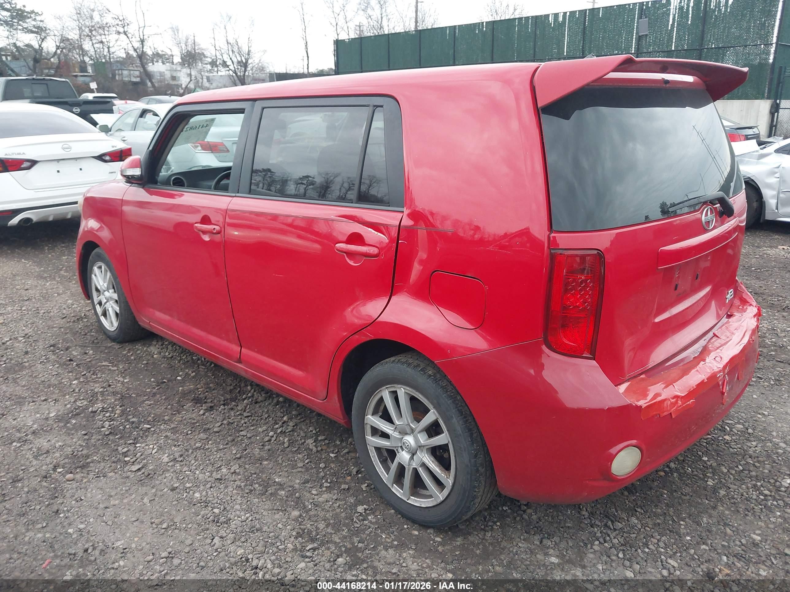 SCION XB image 3