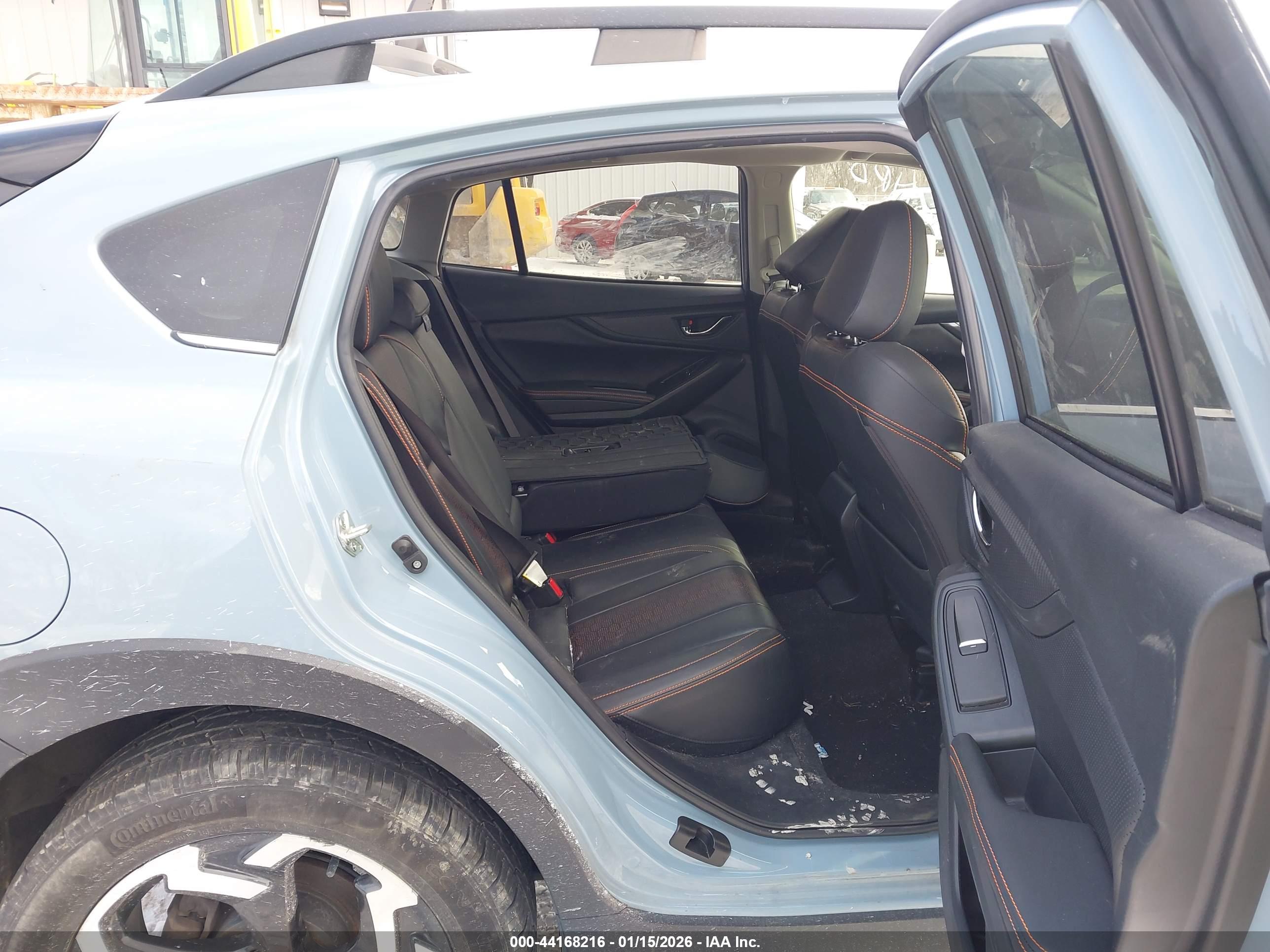 SUBARU CROSSTREK image 8