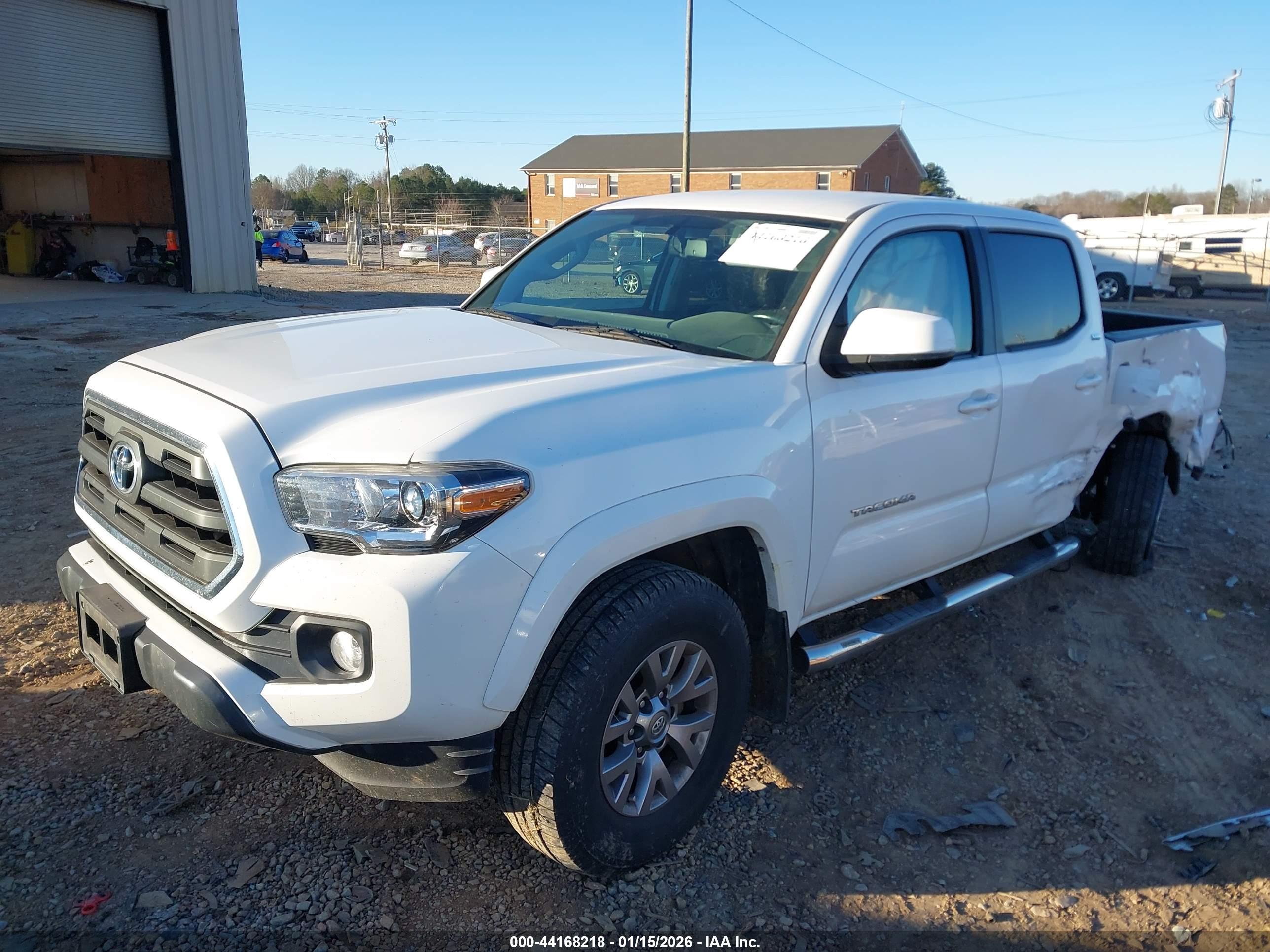 TOYOTA TACOMA image 2