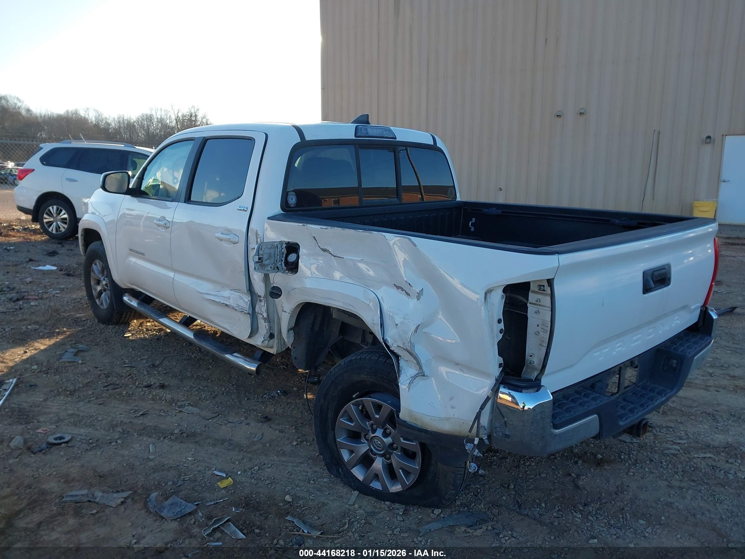 TOYOTA TACOMA image 3