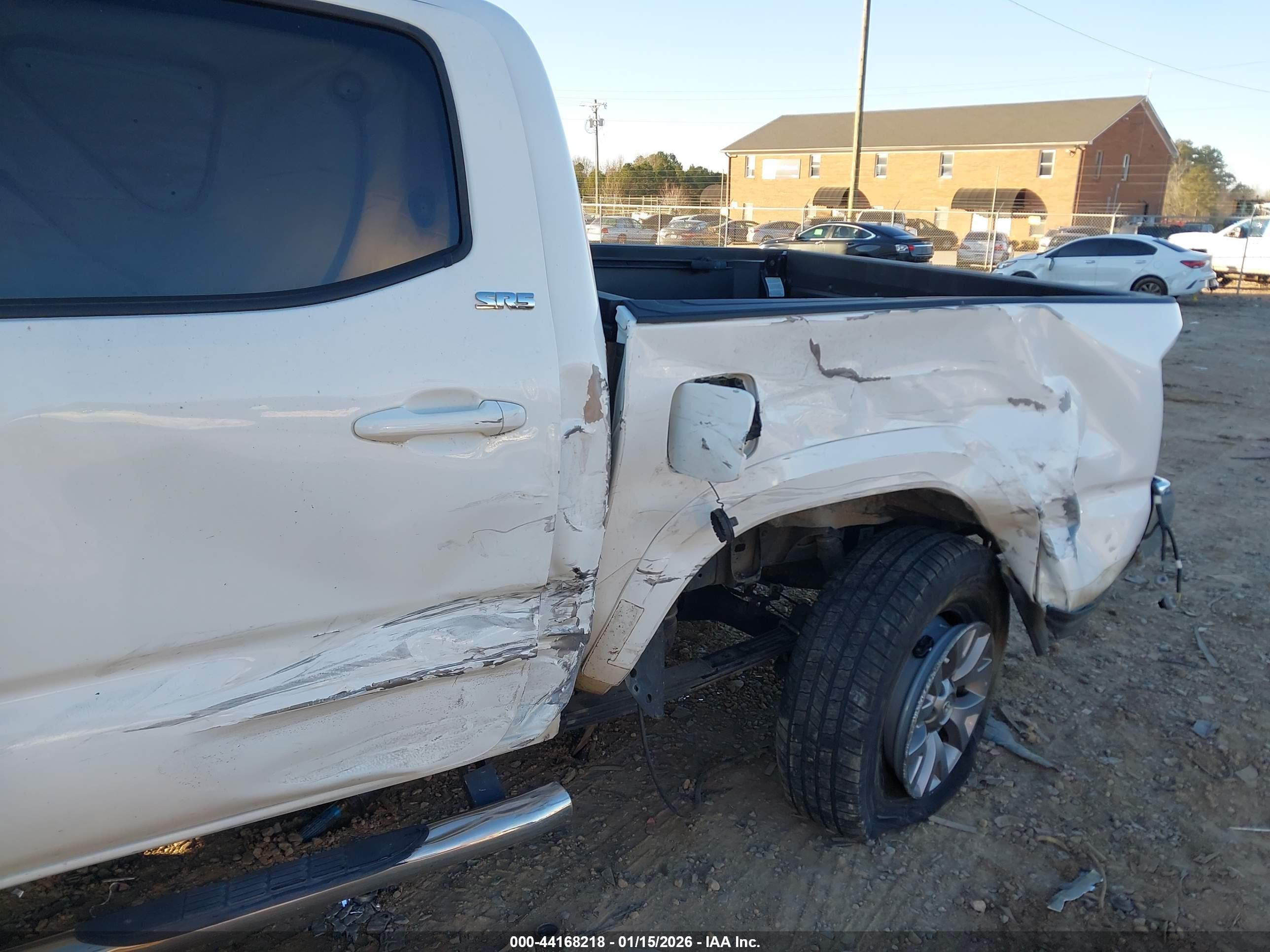 TOYOTA TACOMA image 6