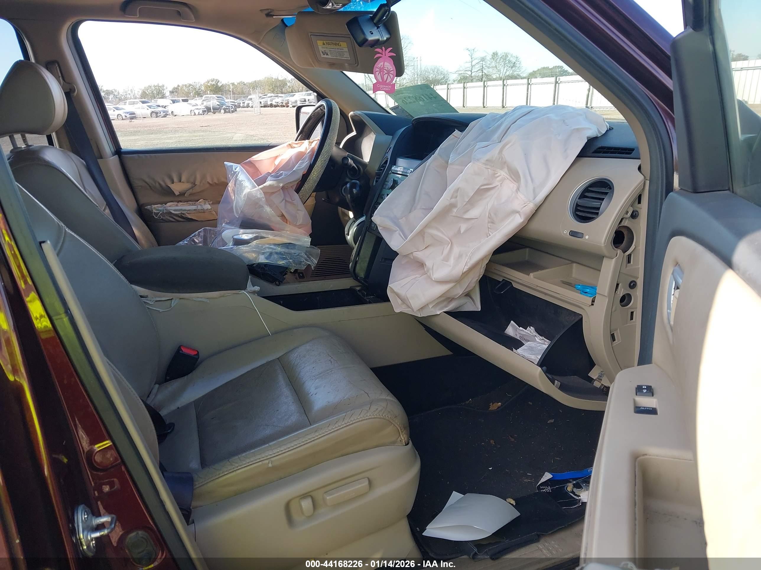 HONDA PILOT image 5
