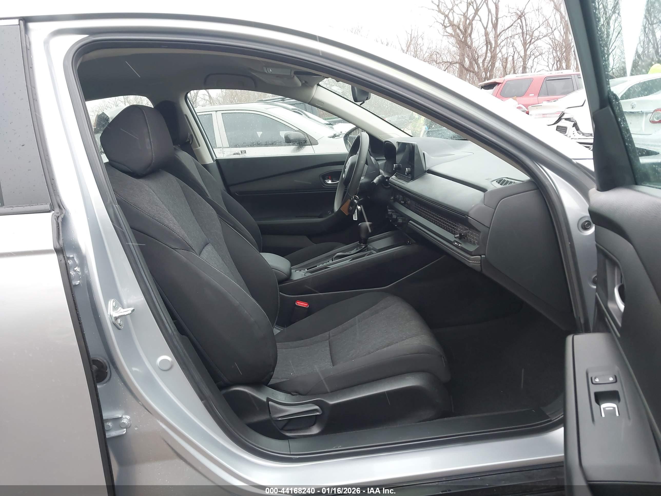 HONDA ACCORD image 5
