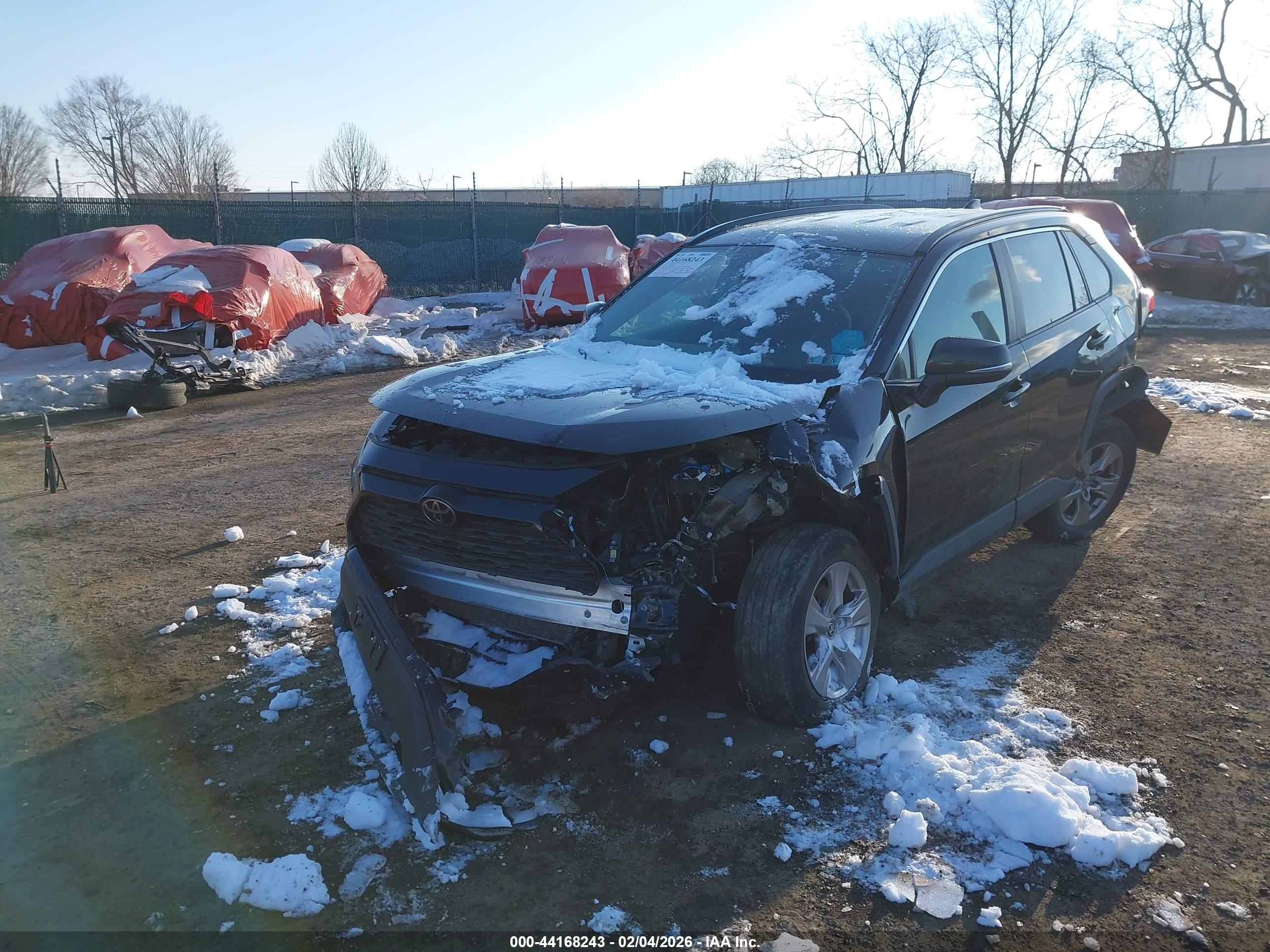 TOYOTA RAV4 image 6