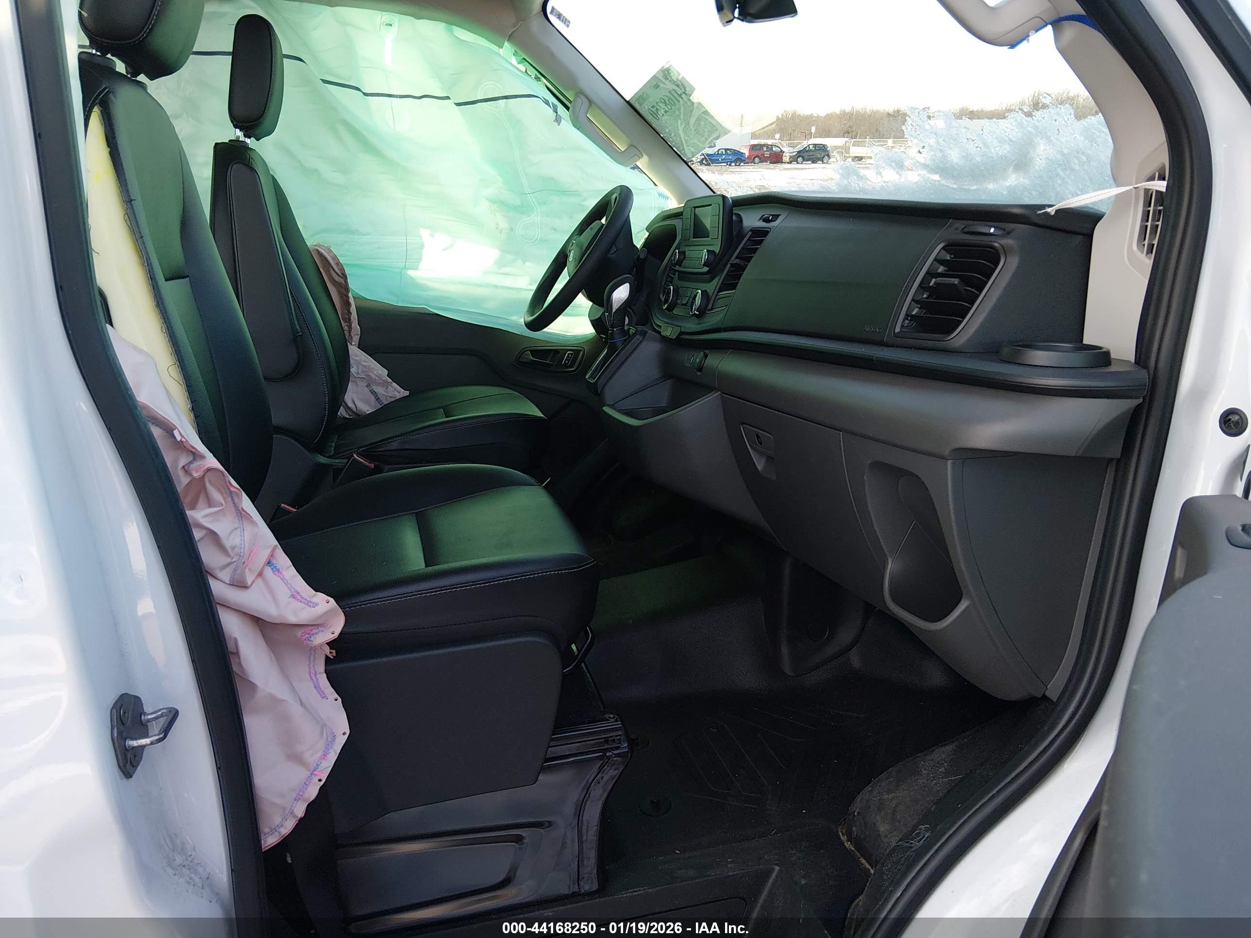 FORD TRANSIT-350 image 5