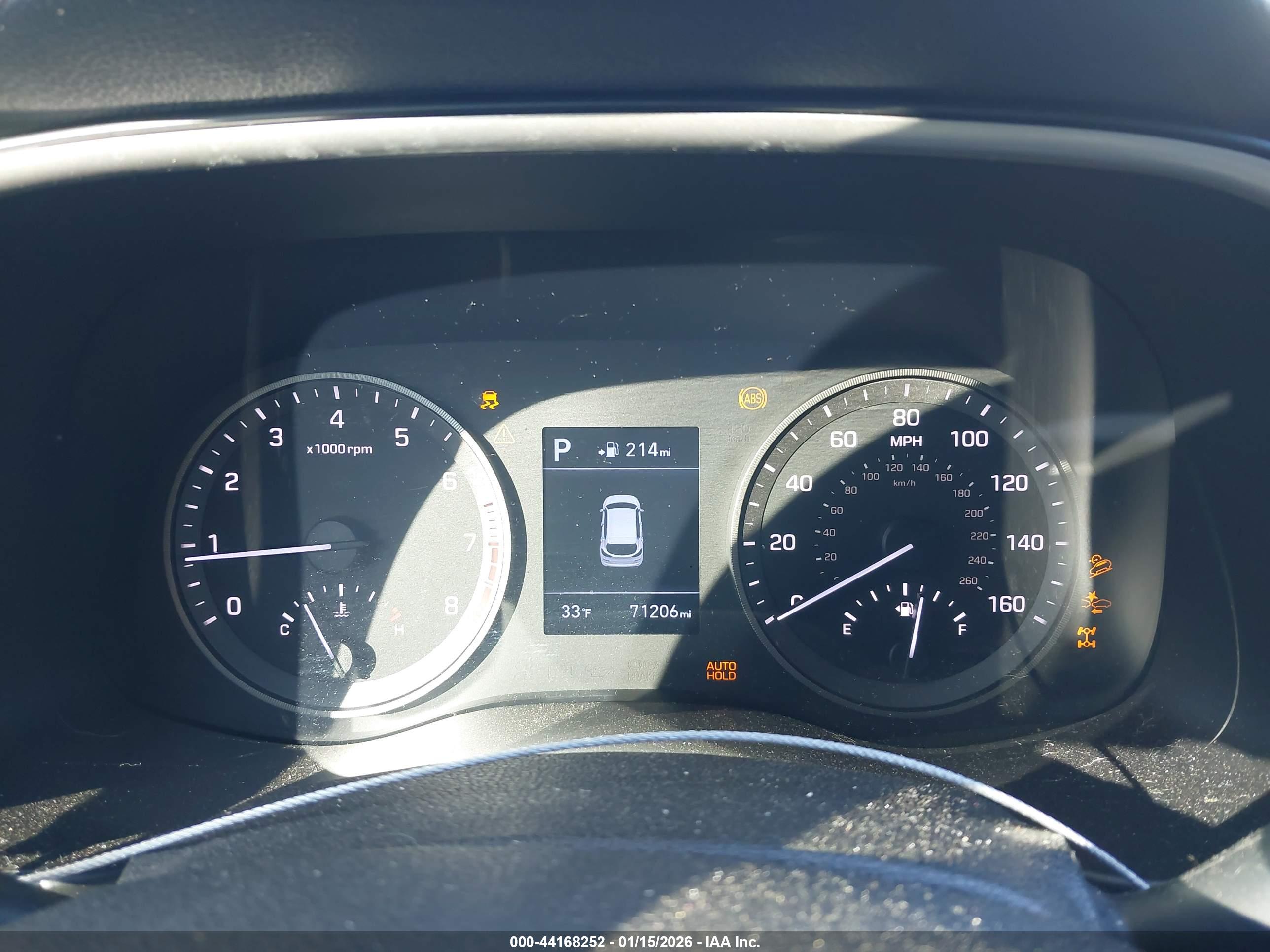 HYUNDAI TUCSON image 7