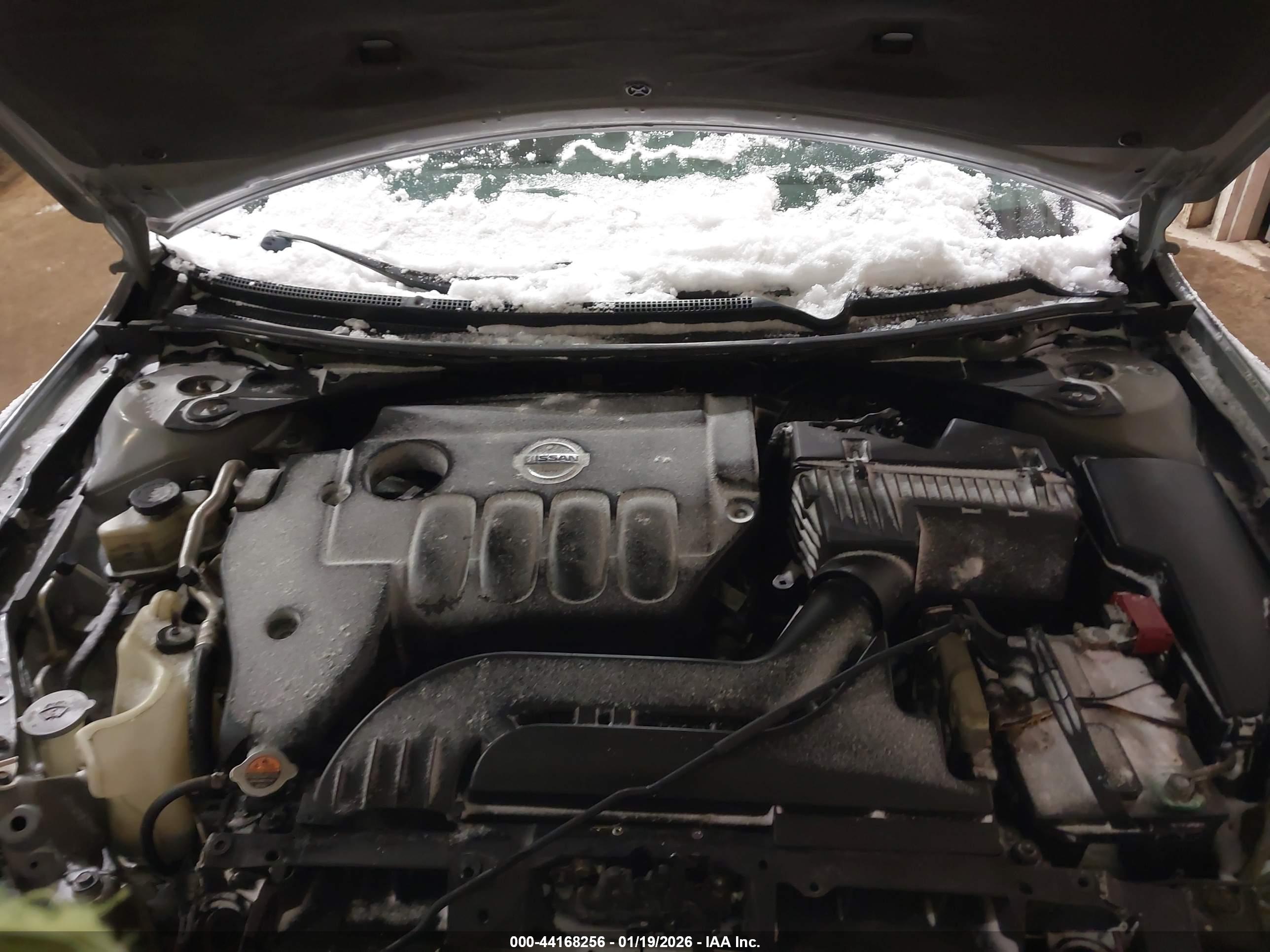 NISSAN ALTIMA image 10