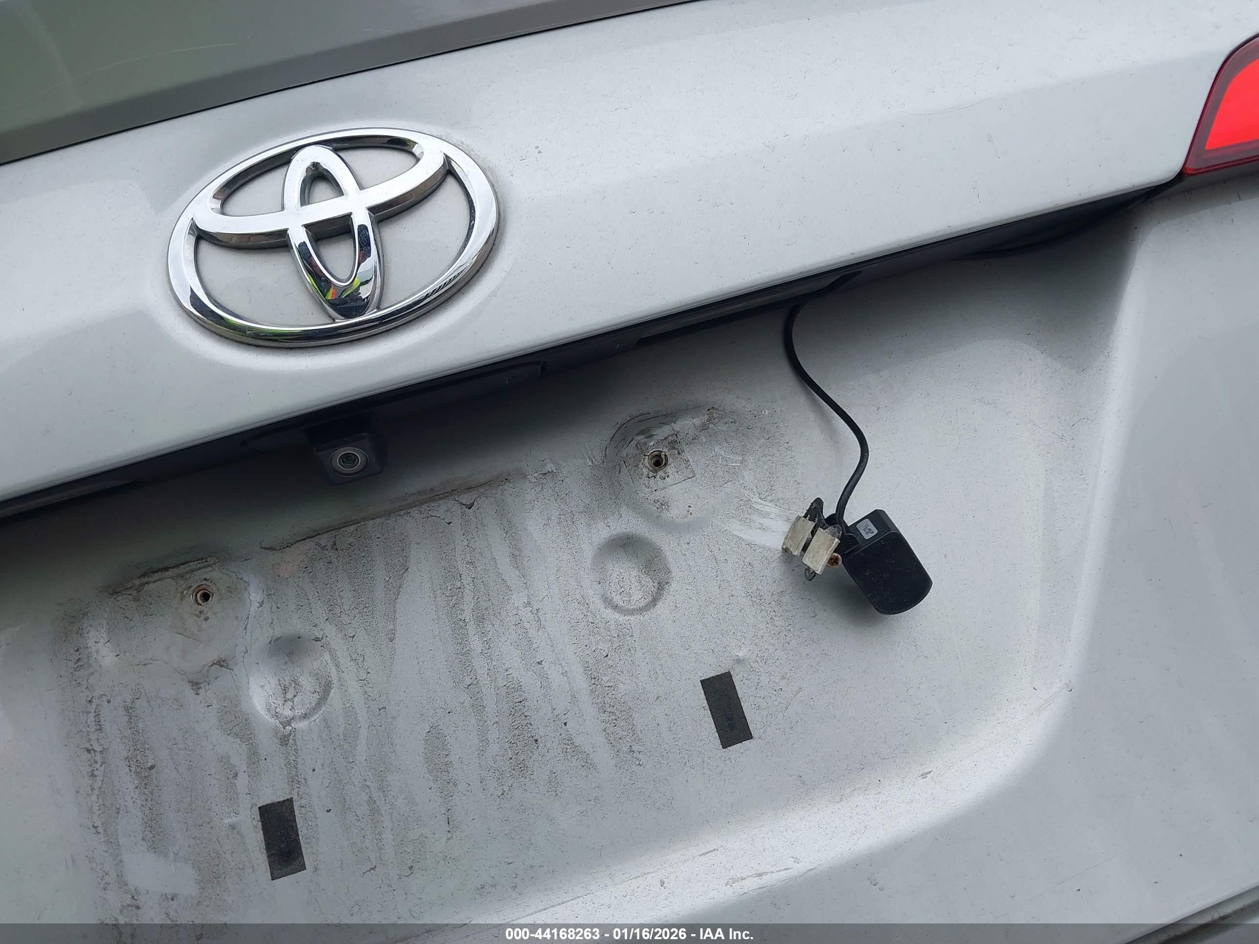 TOYOTA COROLLA image 6