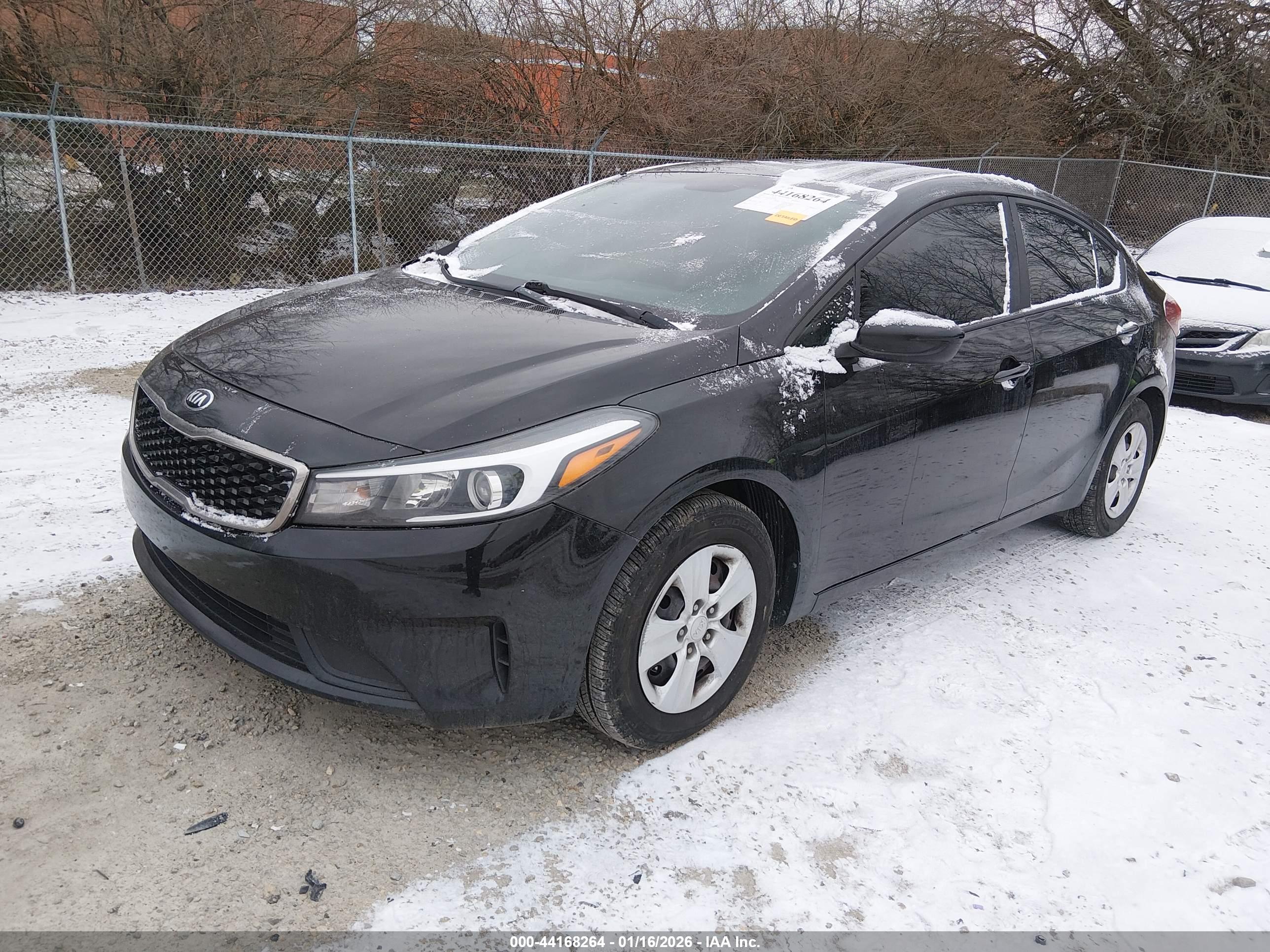 KIA FORTE image 2