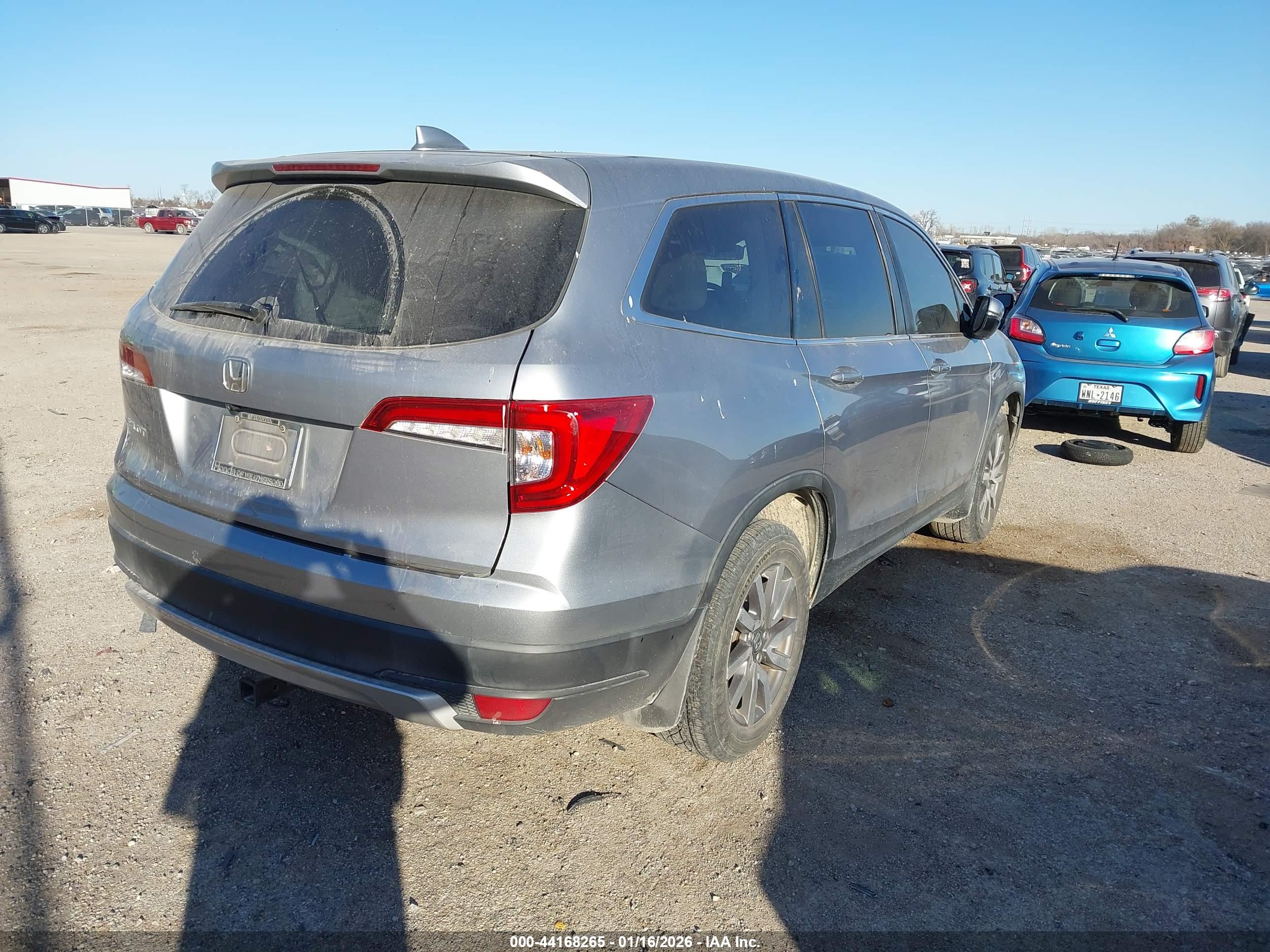 HONDA PILOT image 4