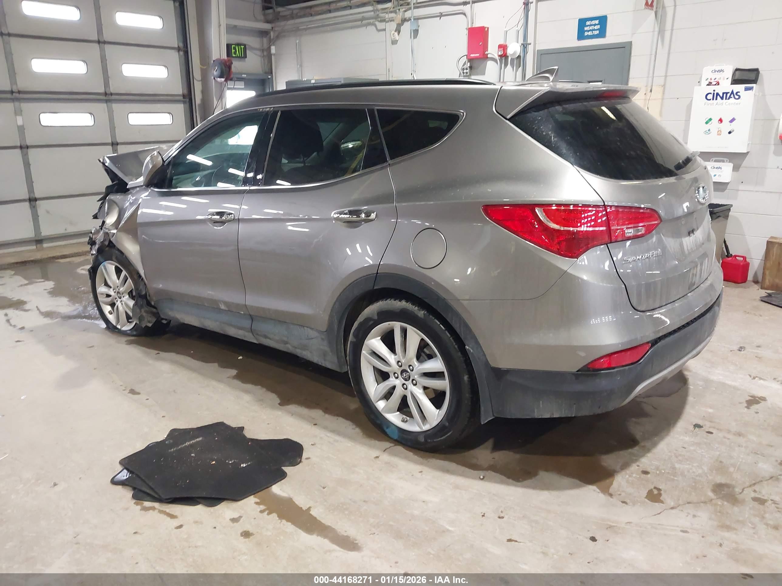 HYUNDAI SANTA image 3
