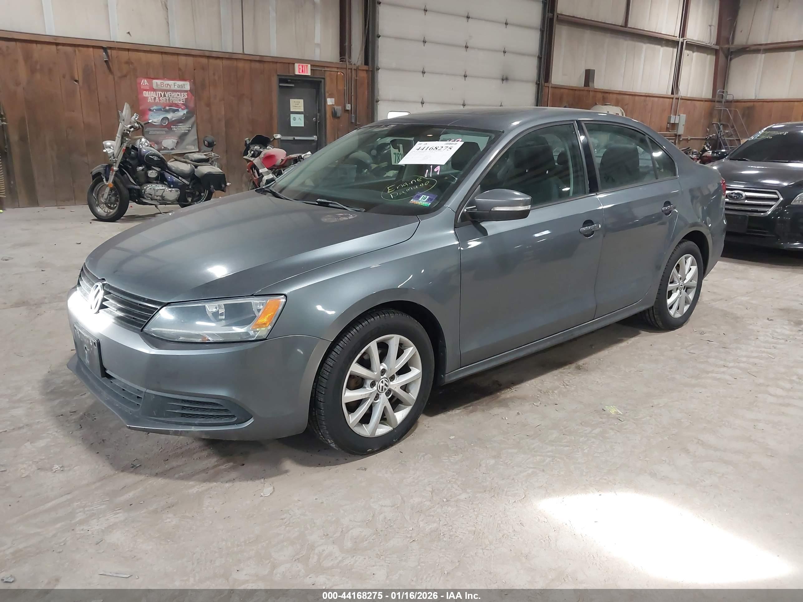 VOLKSWAGEN JETTA image 2