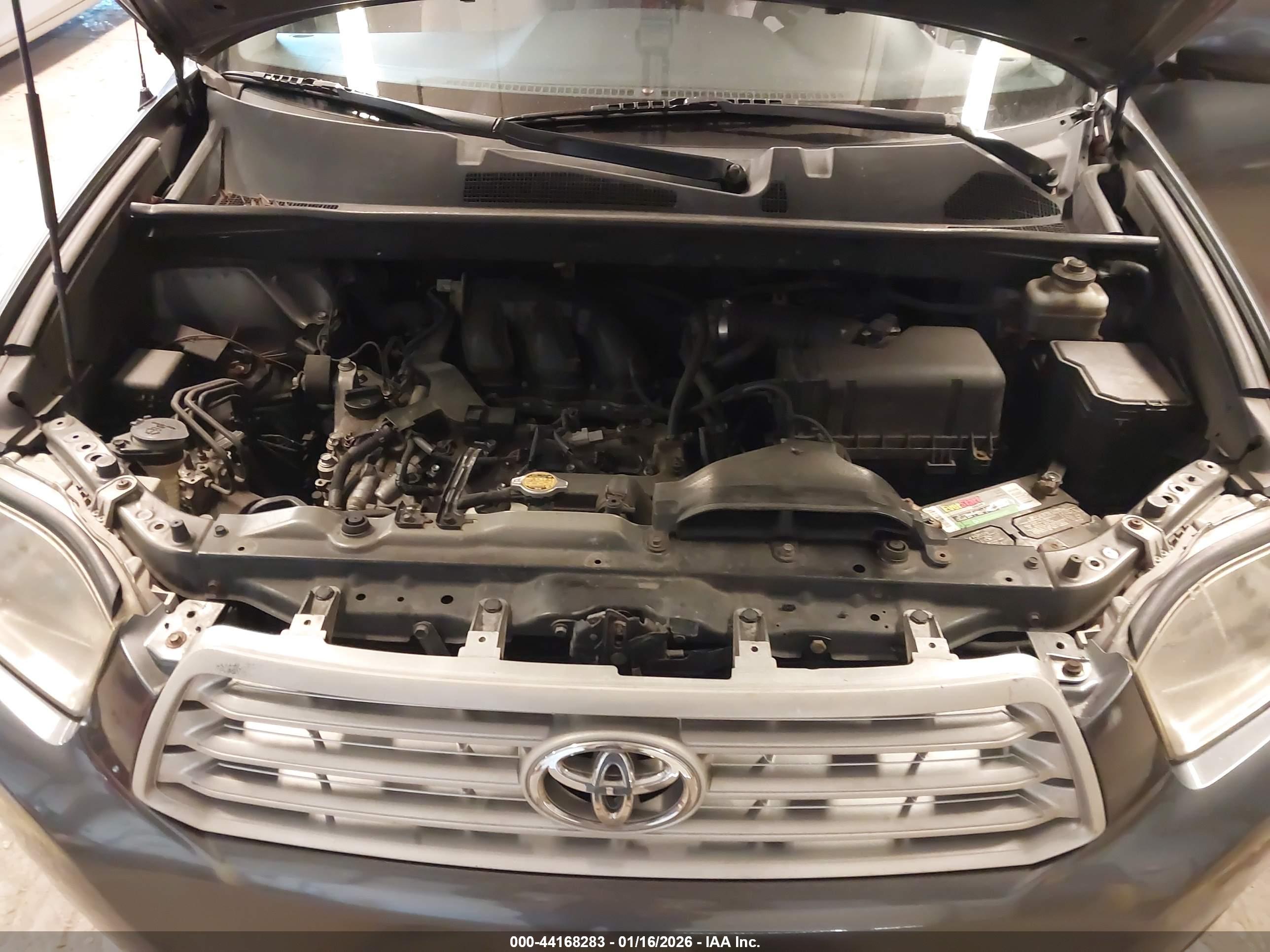 TOYOTA HIGHLANDER image 10