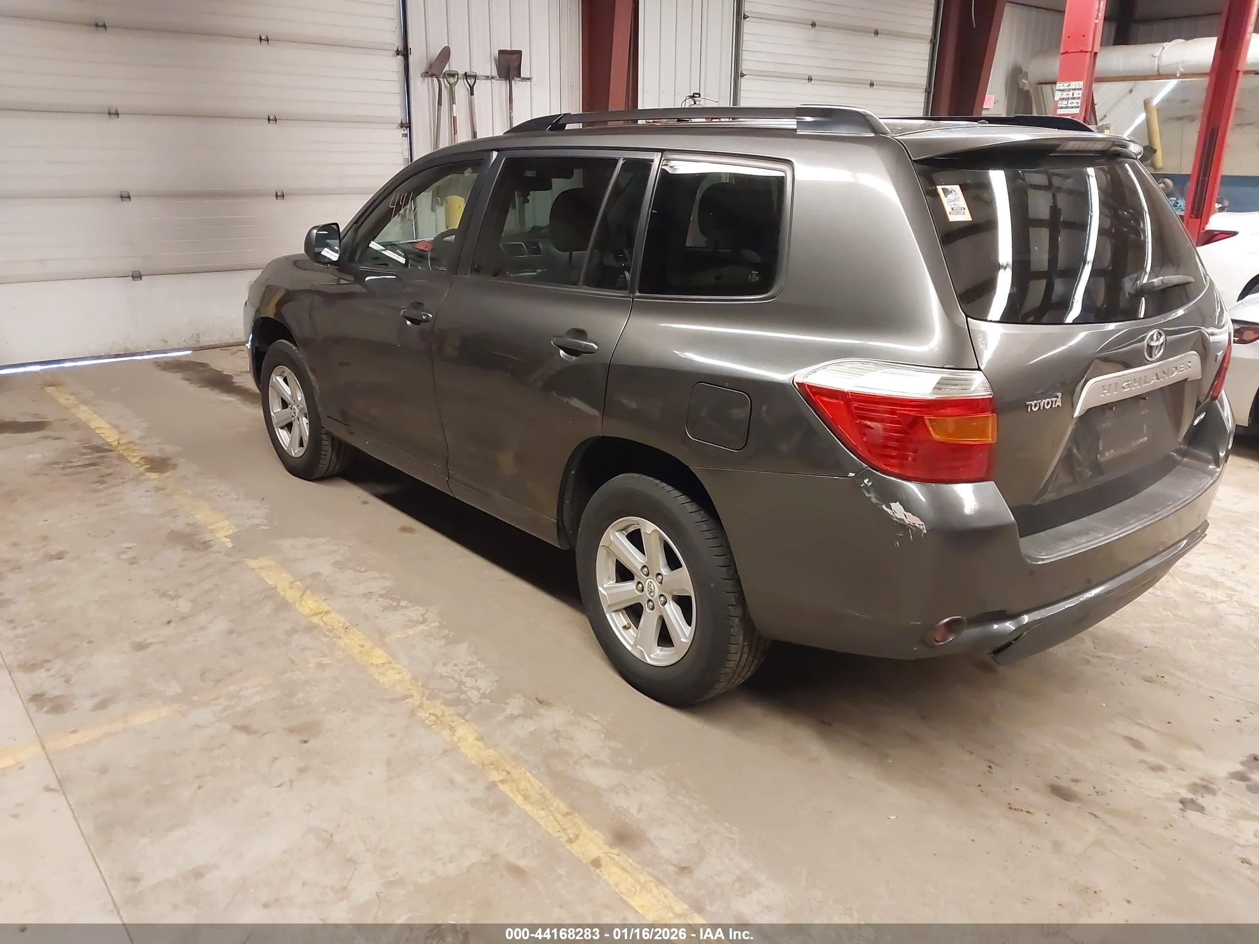 TOYOTA HIGHLANDER image 3
