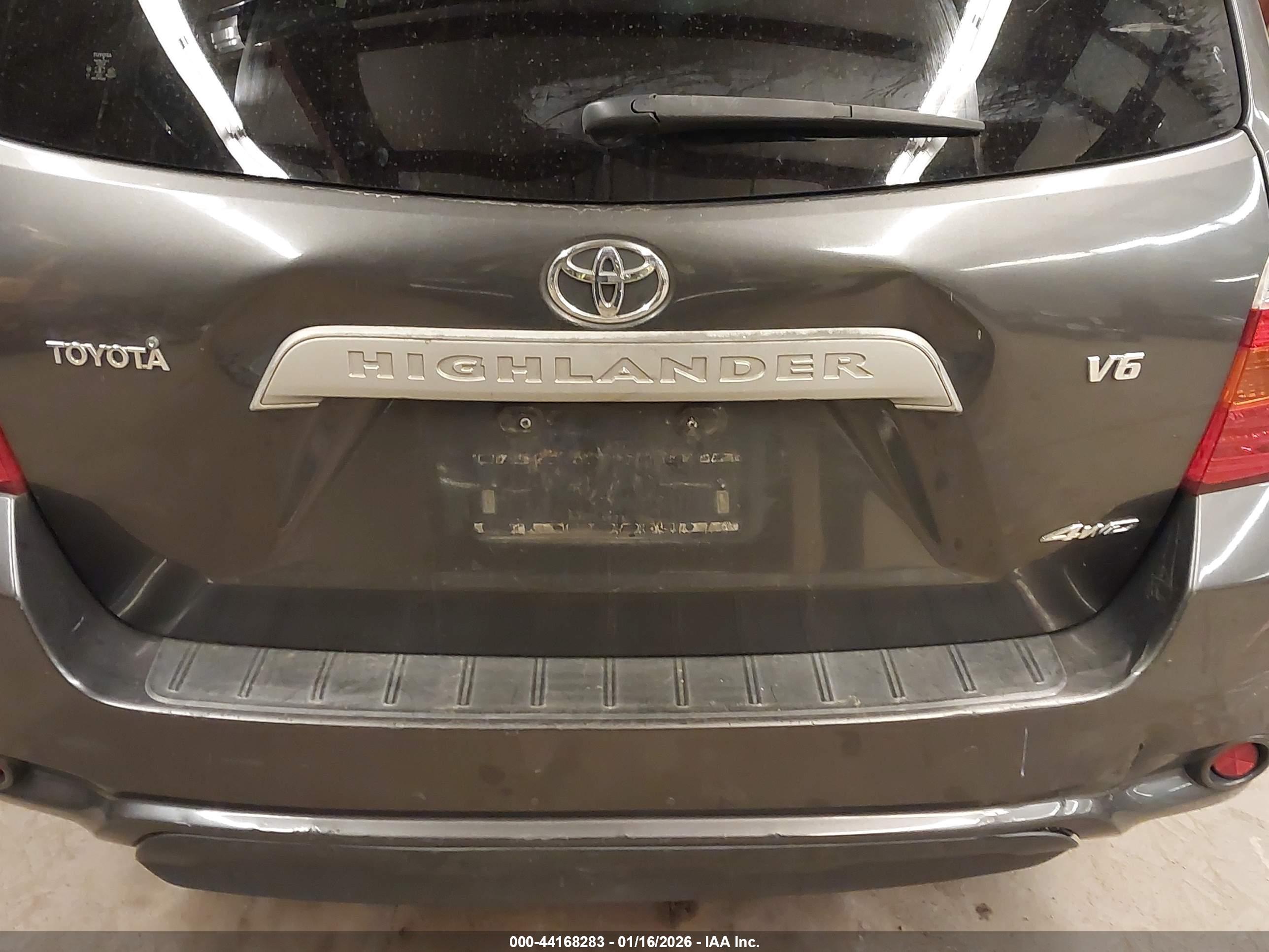 TOYOTA HIGHLANDER image 6