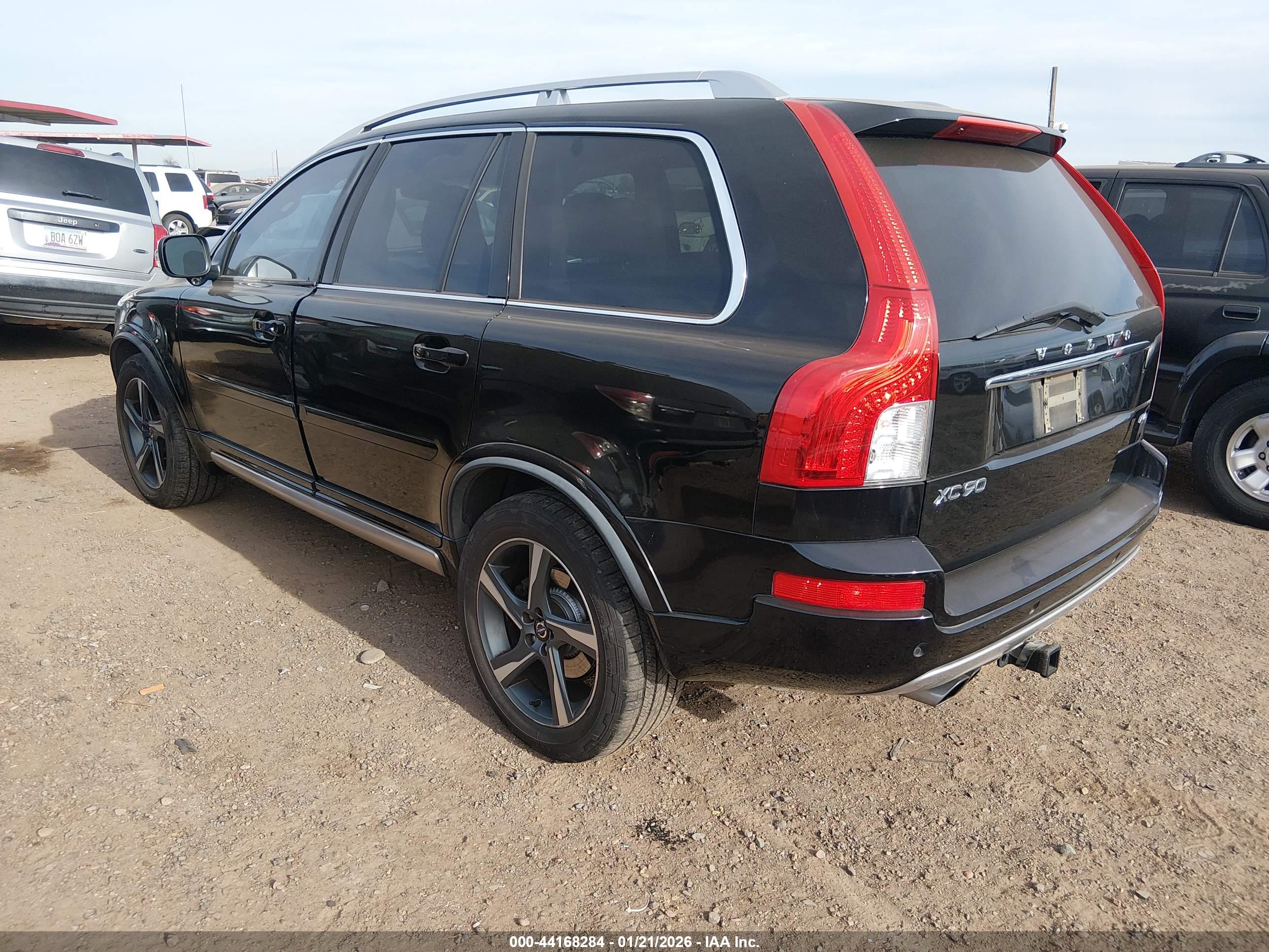 VOLVO XC90 image 3