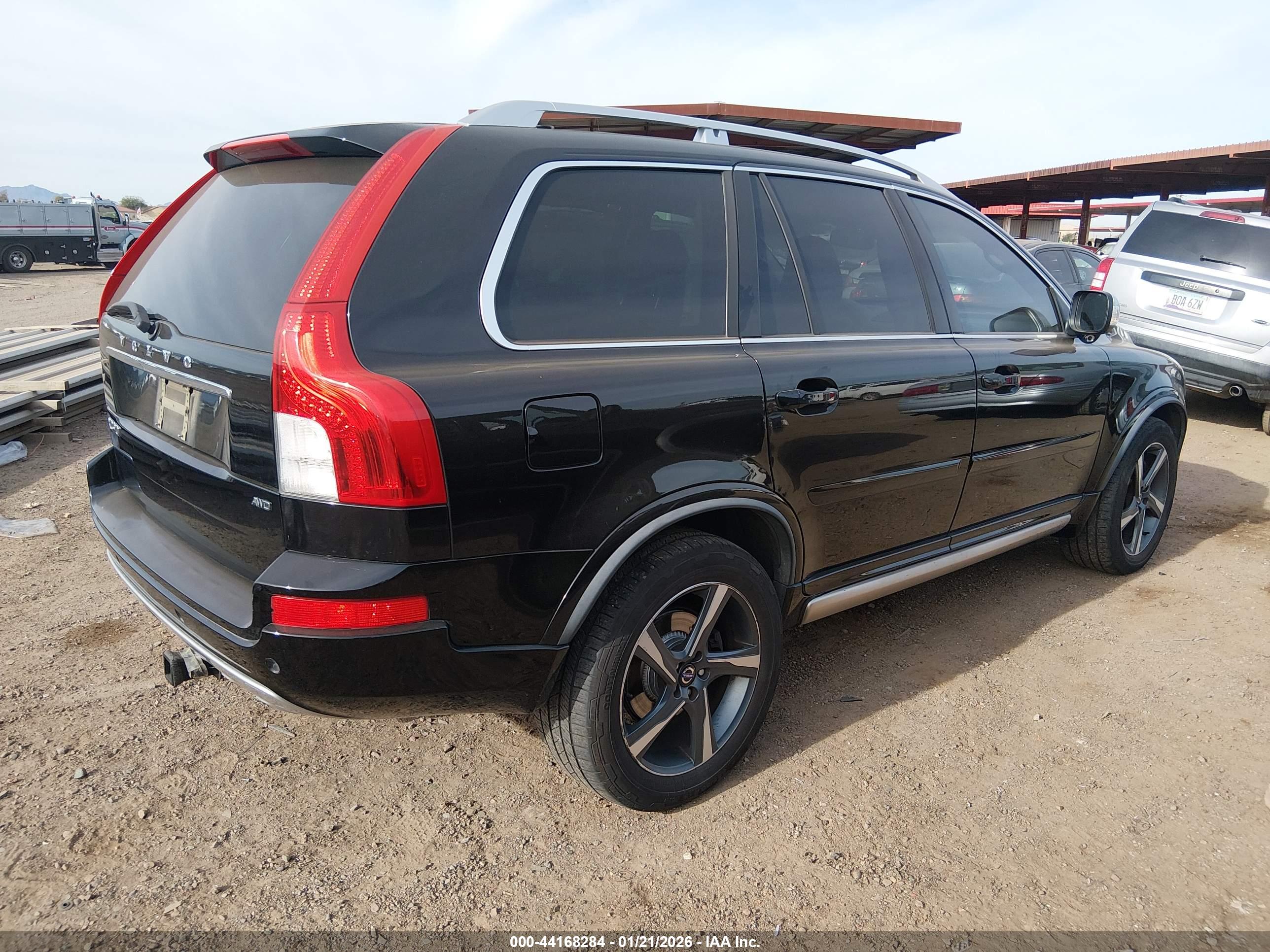VOLVO XC90 image 4