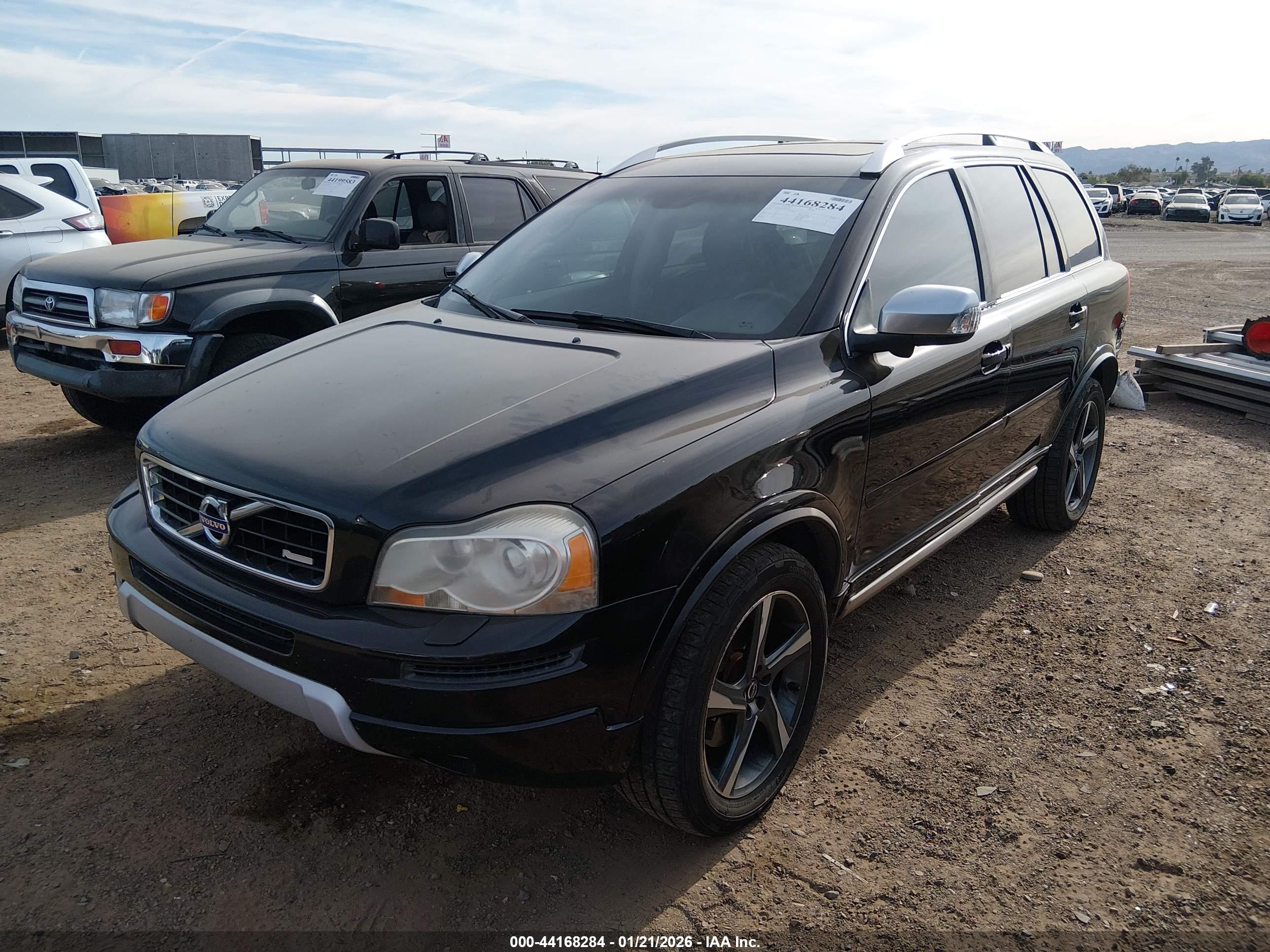 VOLVO XC90 image 6