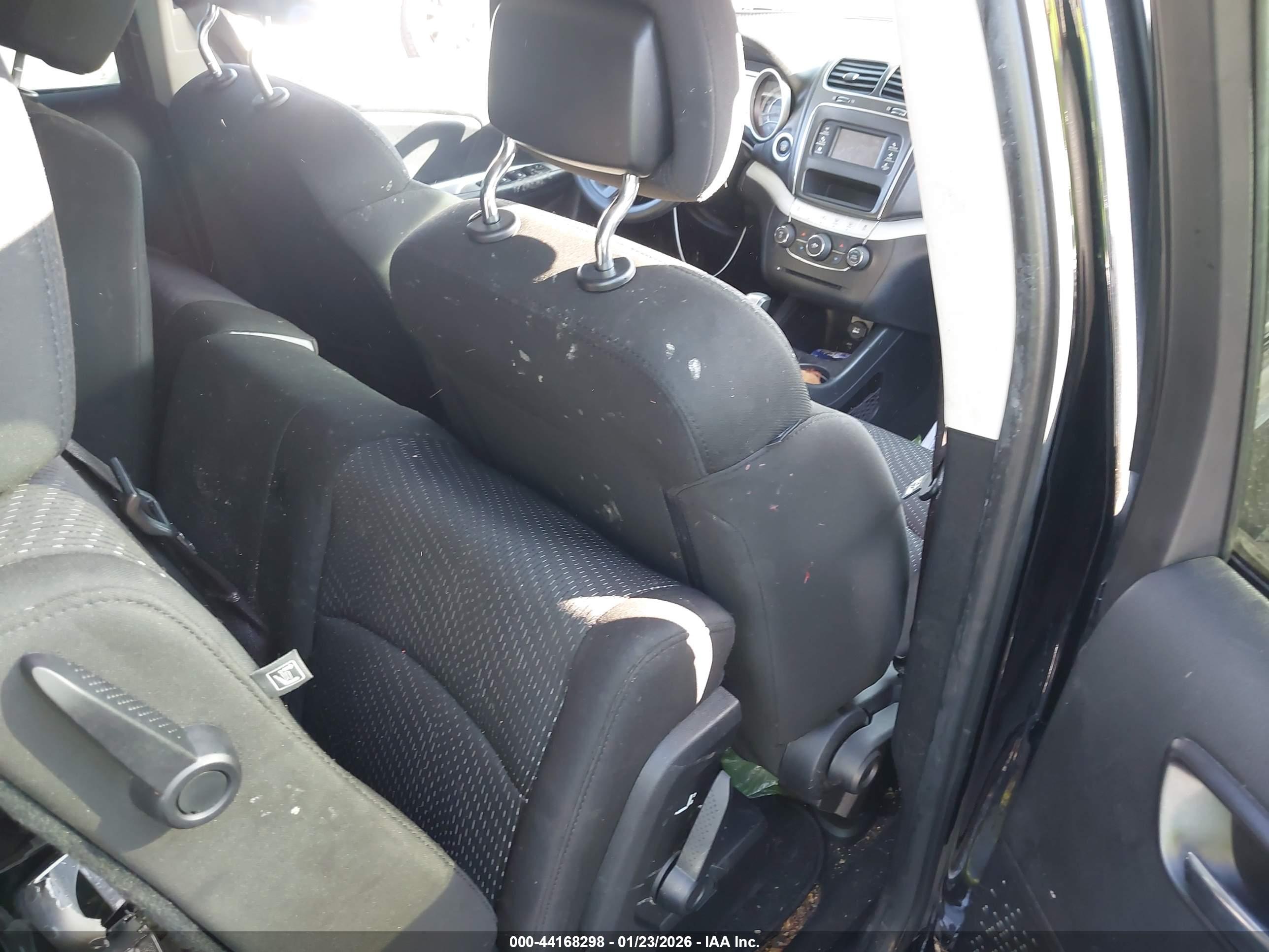 DODGE JOURNEY image 8