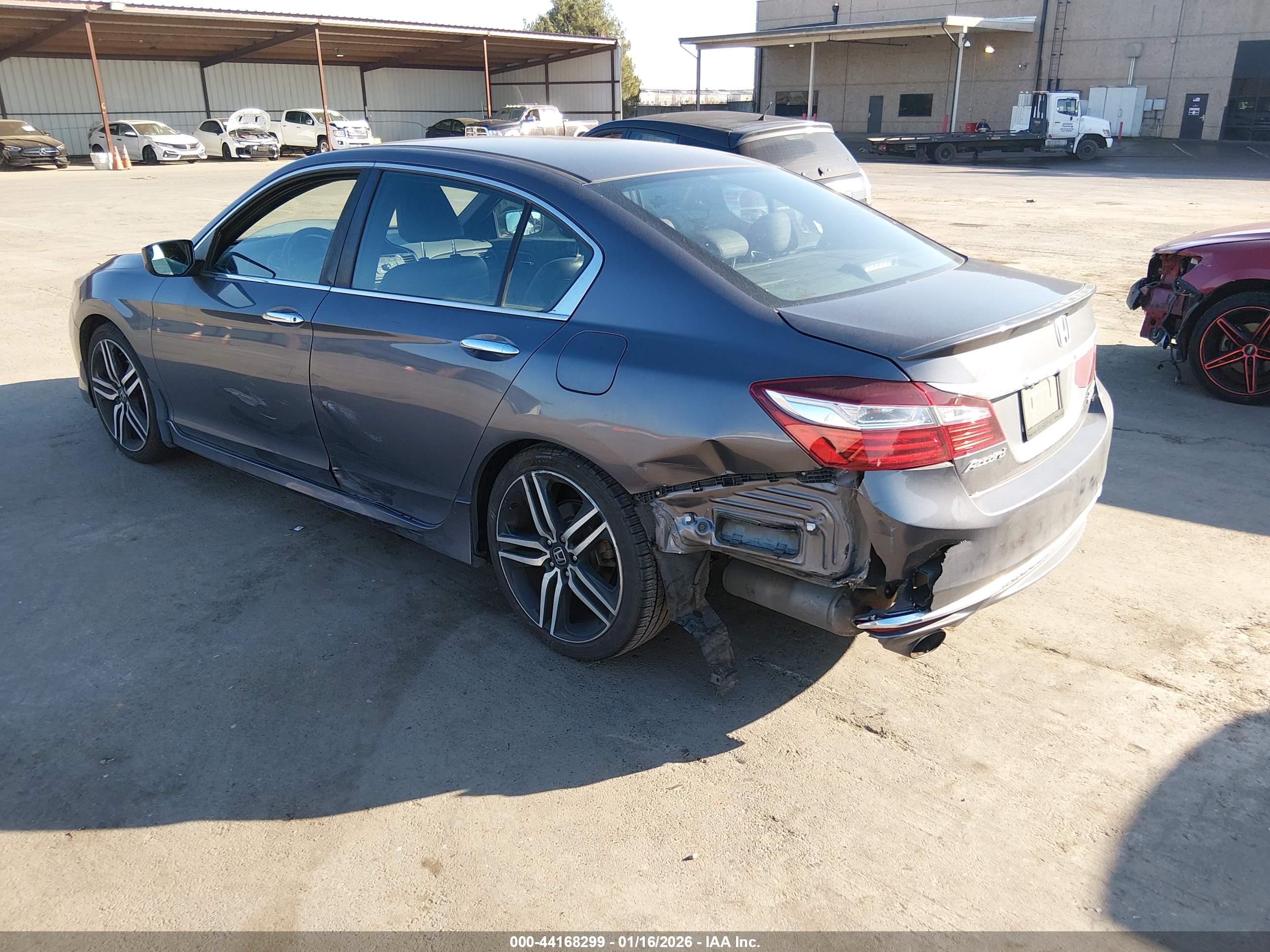 HONDA ACCORD image 3