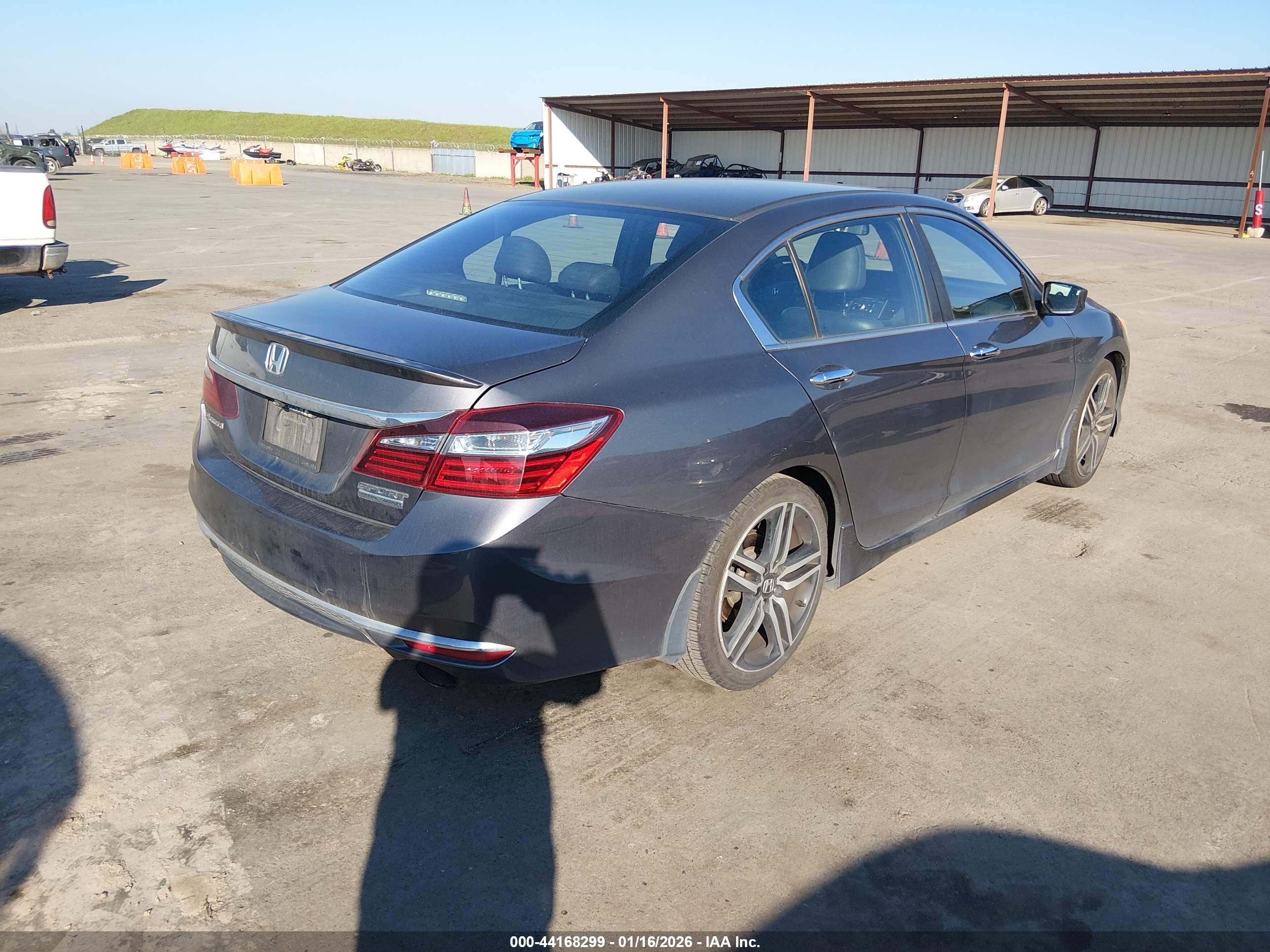 HONDA ACCORD image 4