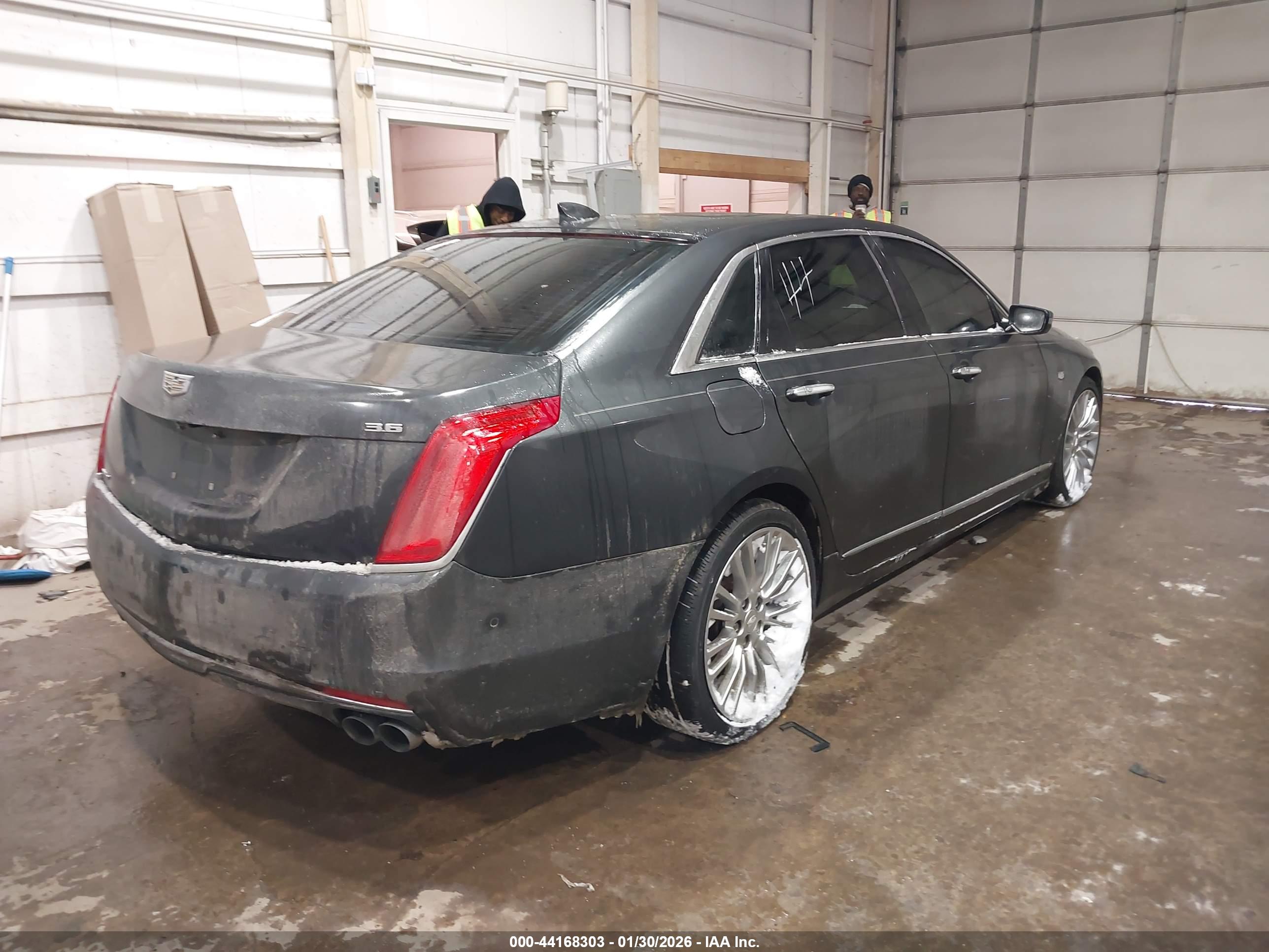 CADILLAC CT6 image 4