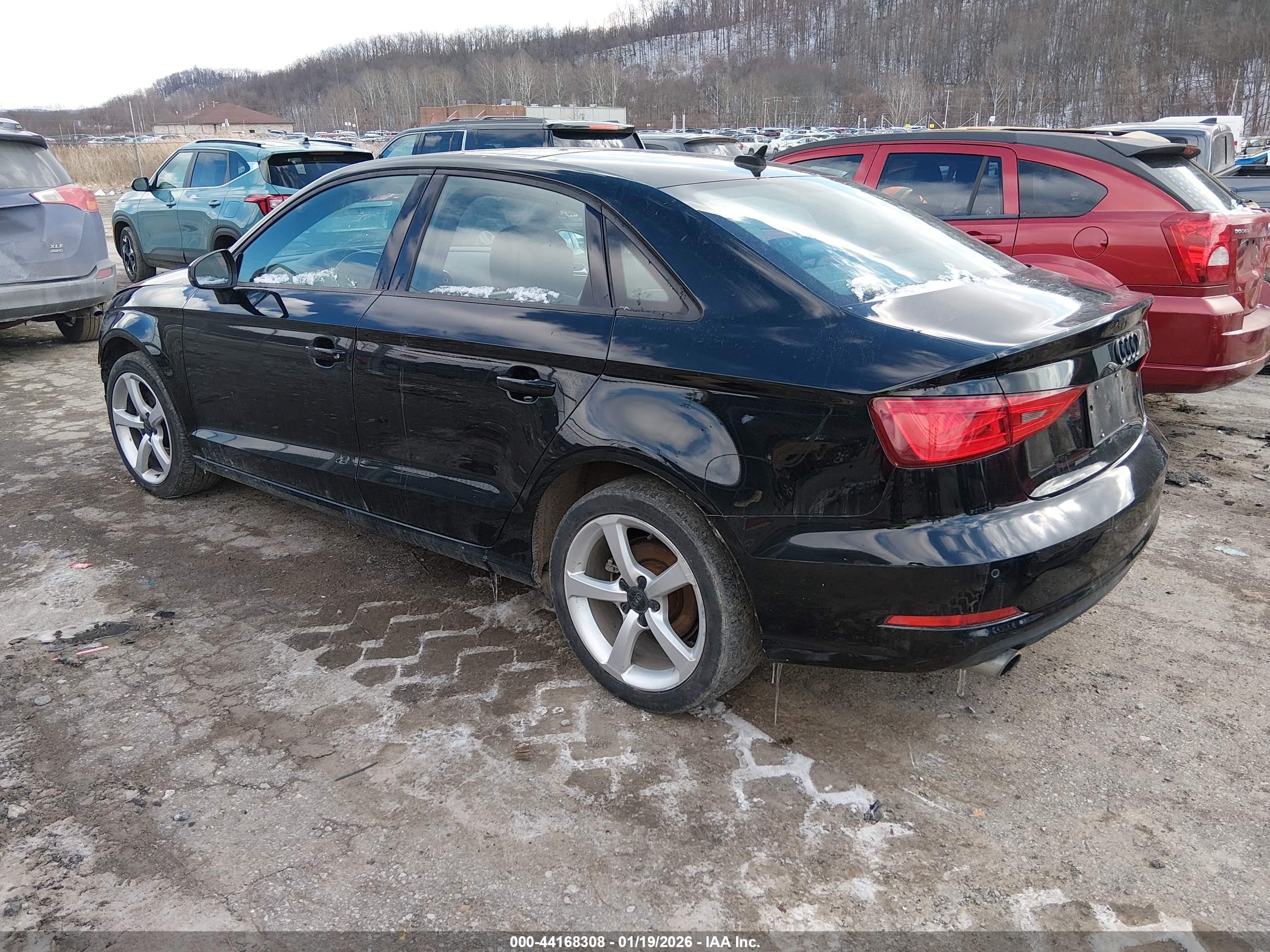 AUDI A3 image 3