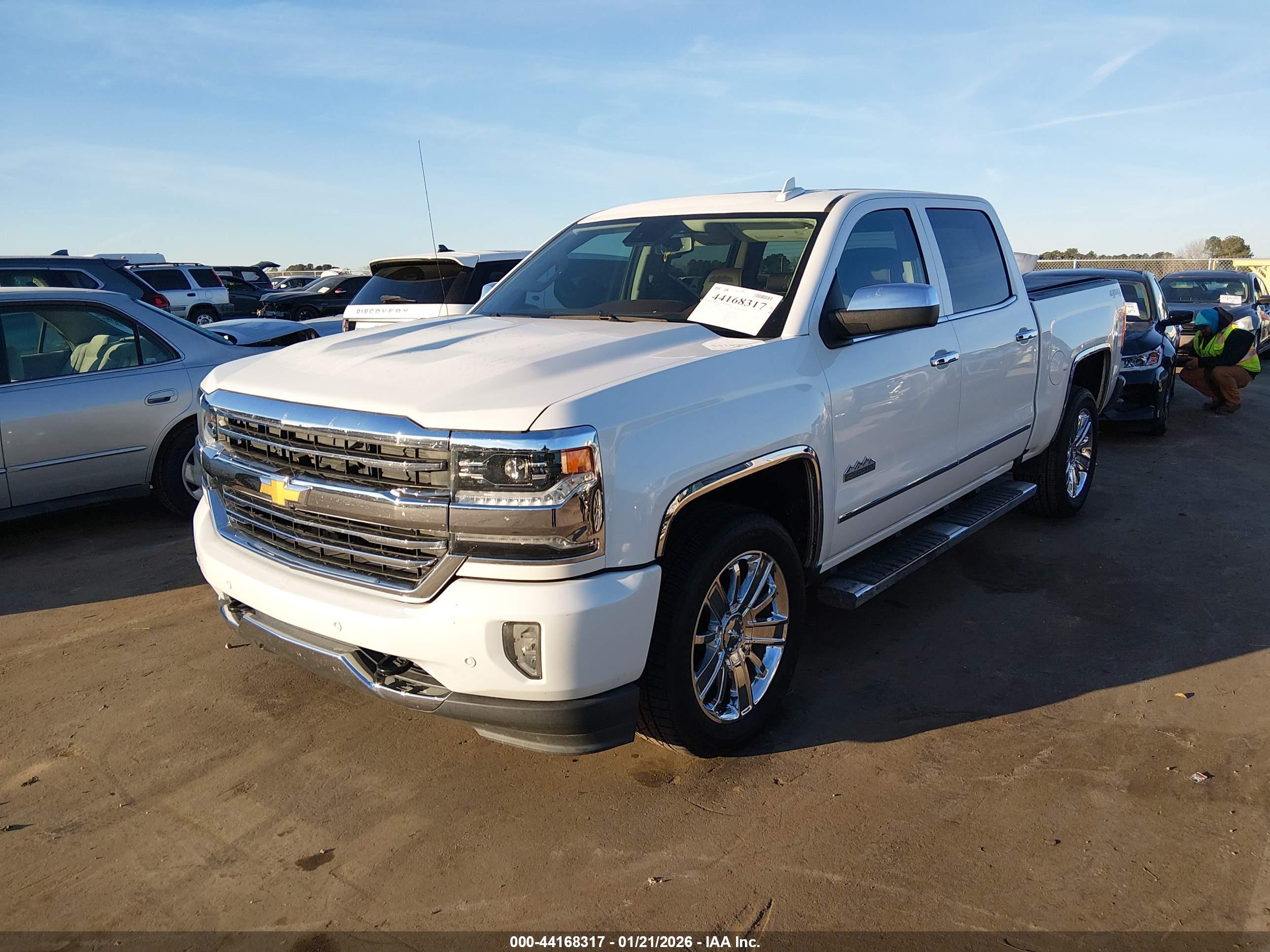 CHEVROLET SILVERADO image 2