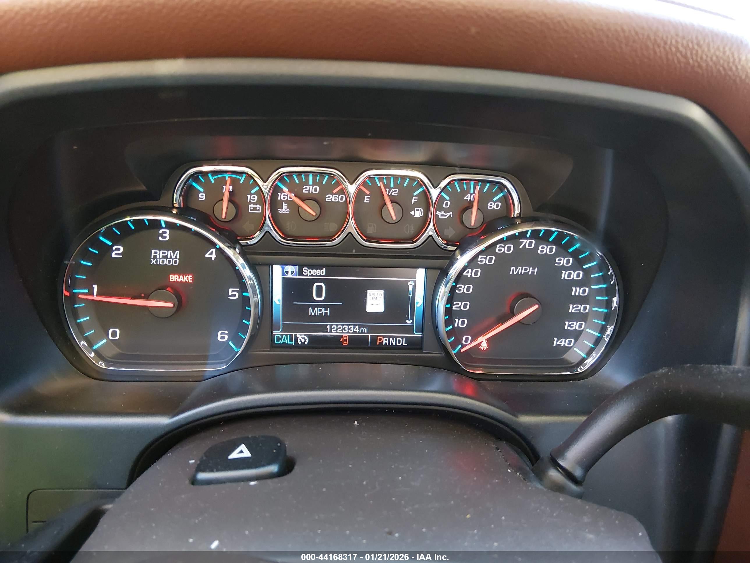 CHEVROLET SILVERADO image 7