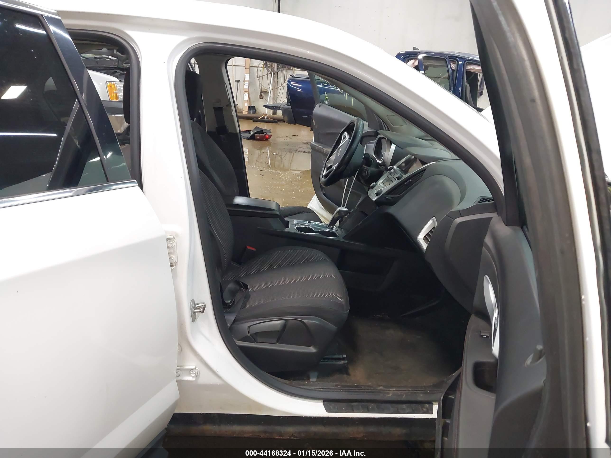 CHEVROLET EQUINOX image 5