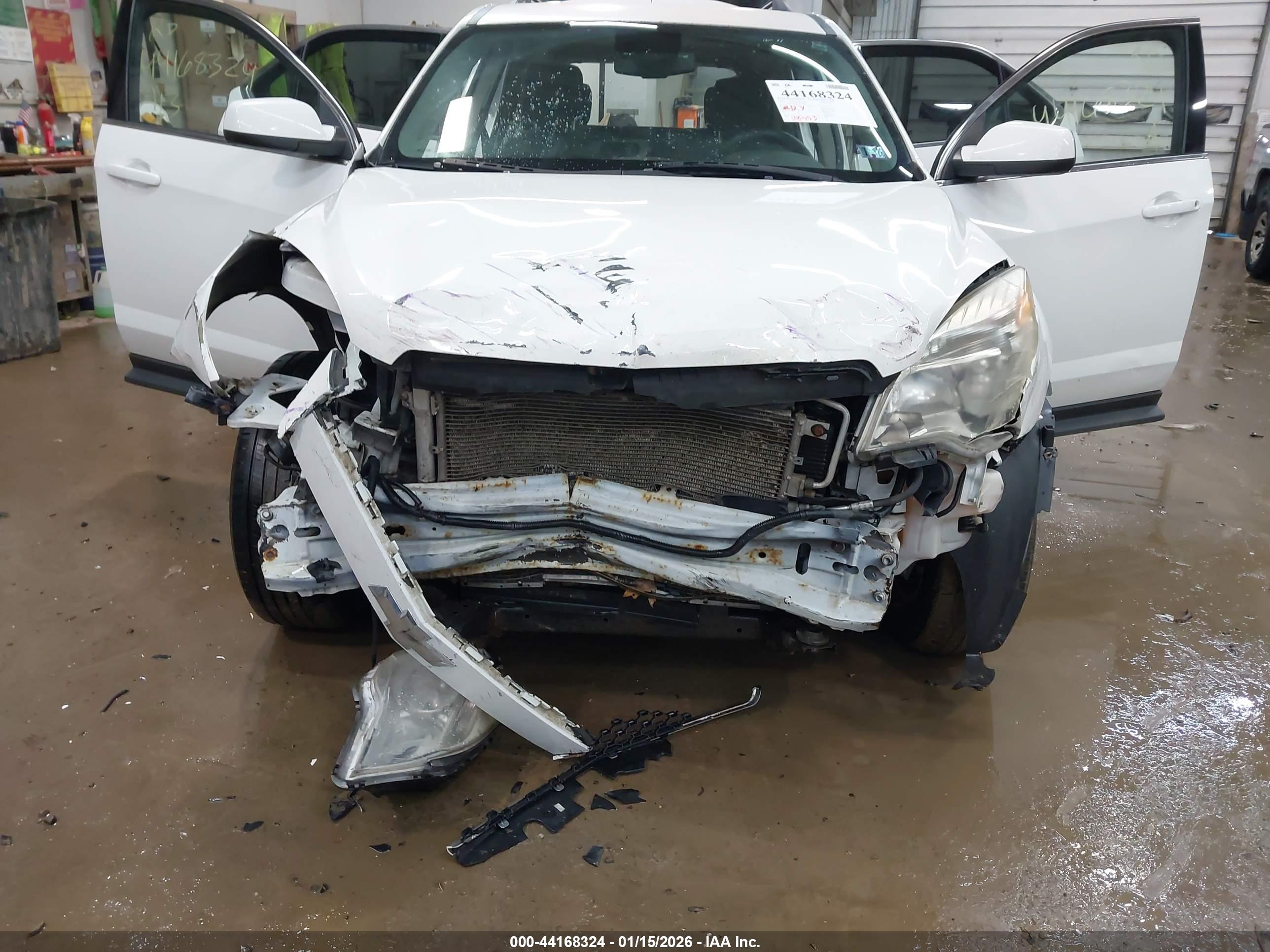 CHEVROLET EQUINOX image 6