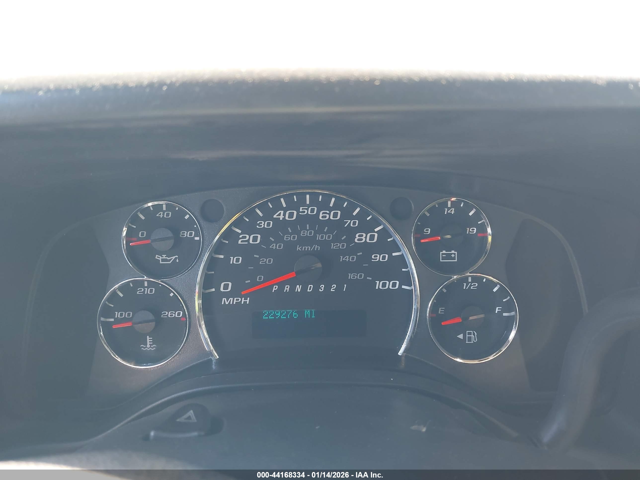 CHEVROLET EXPRESS image 7