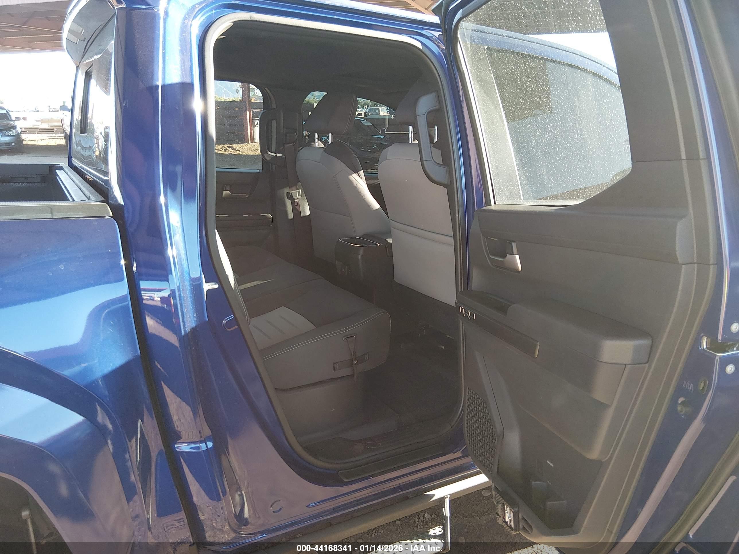 TOYOTA TACOMA image 8