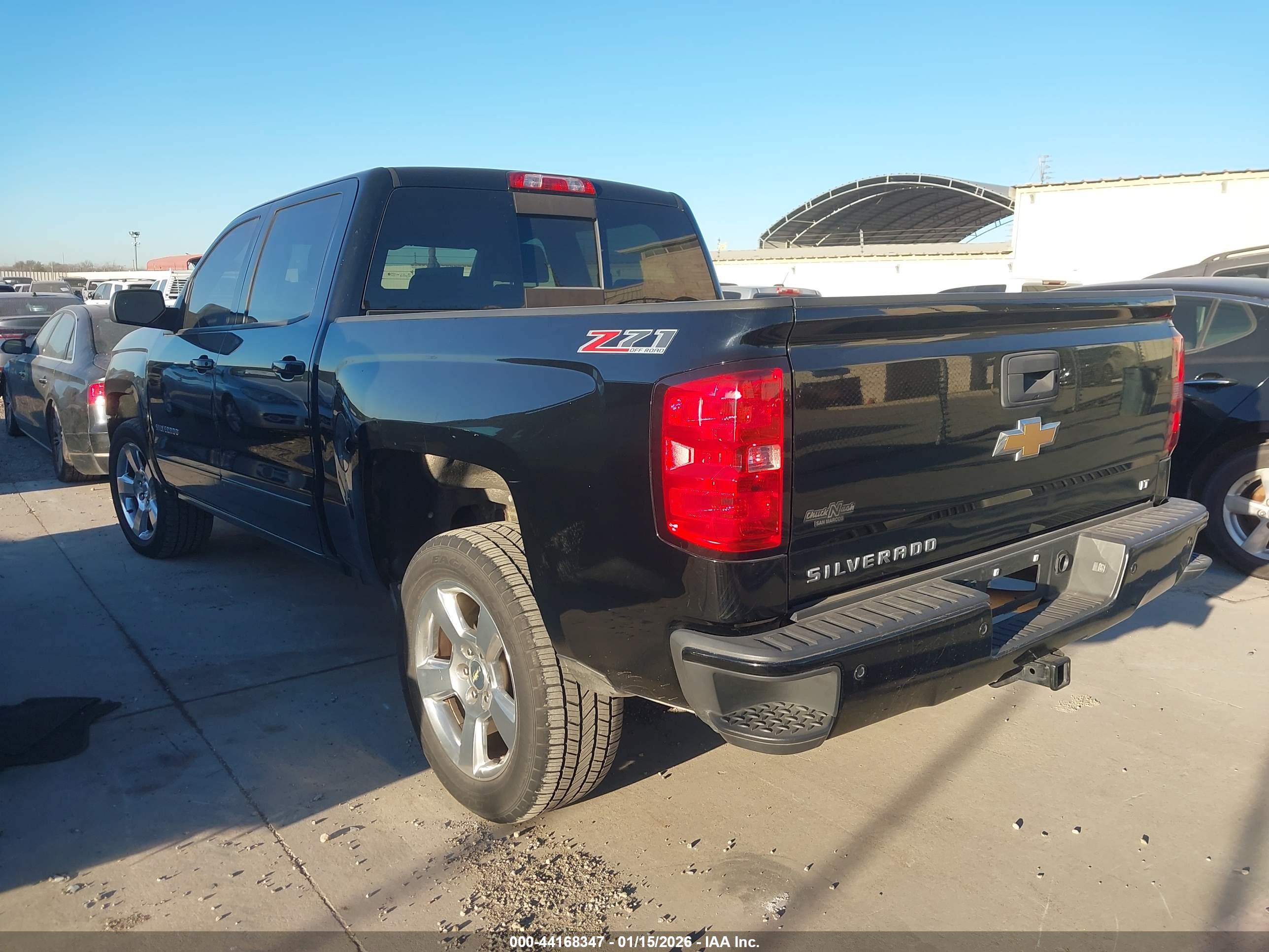 CHEVROLET SILVERADO image 3