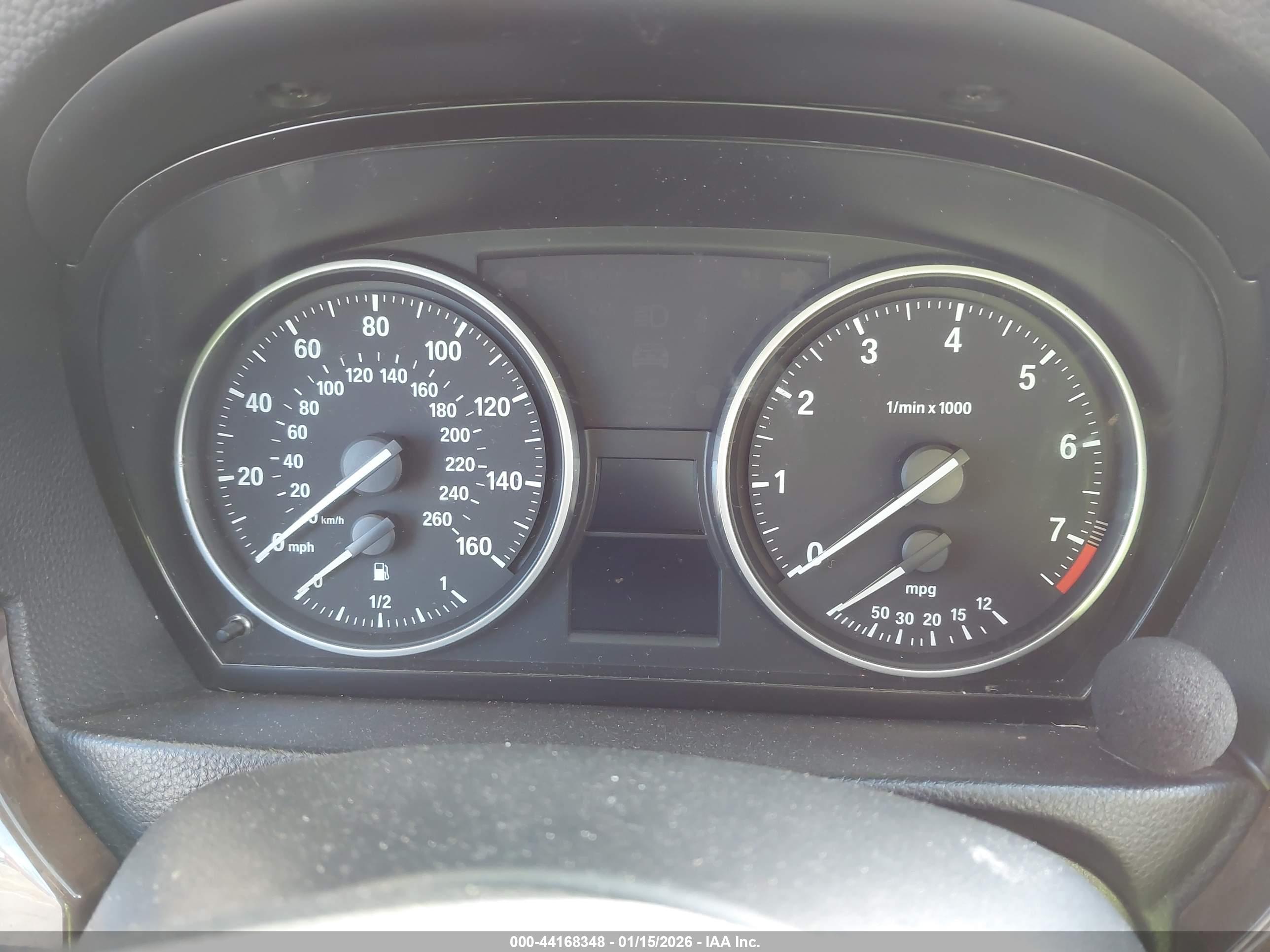 BMW 328I image 7