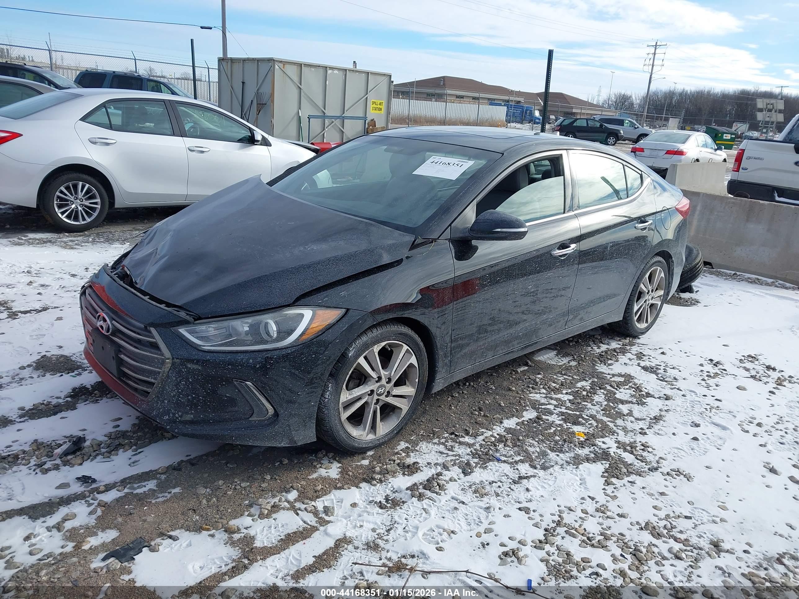 HYUNDAI ELANTRA image 2