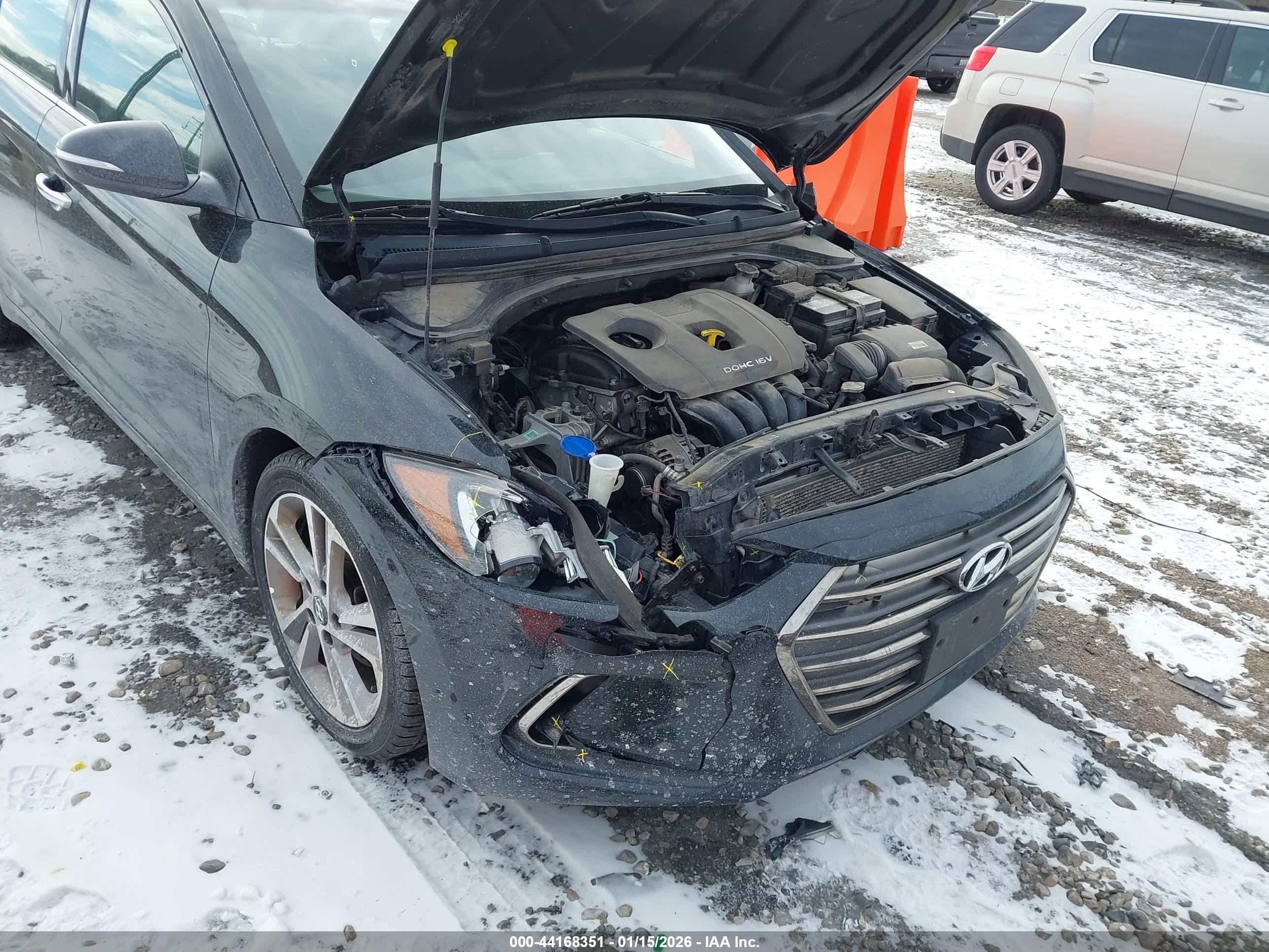 HYUNDAI ELANTRA image 6