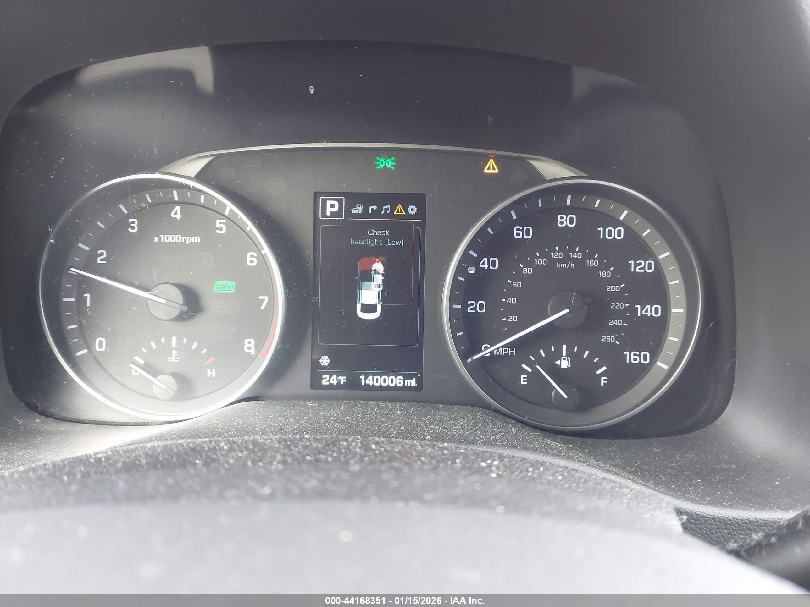 HYUNDAI ELANTRA image 7