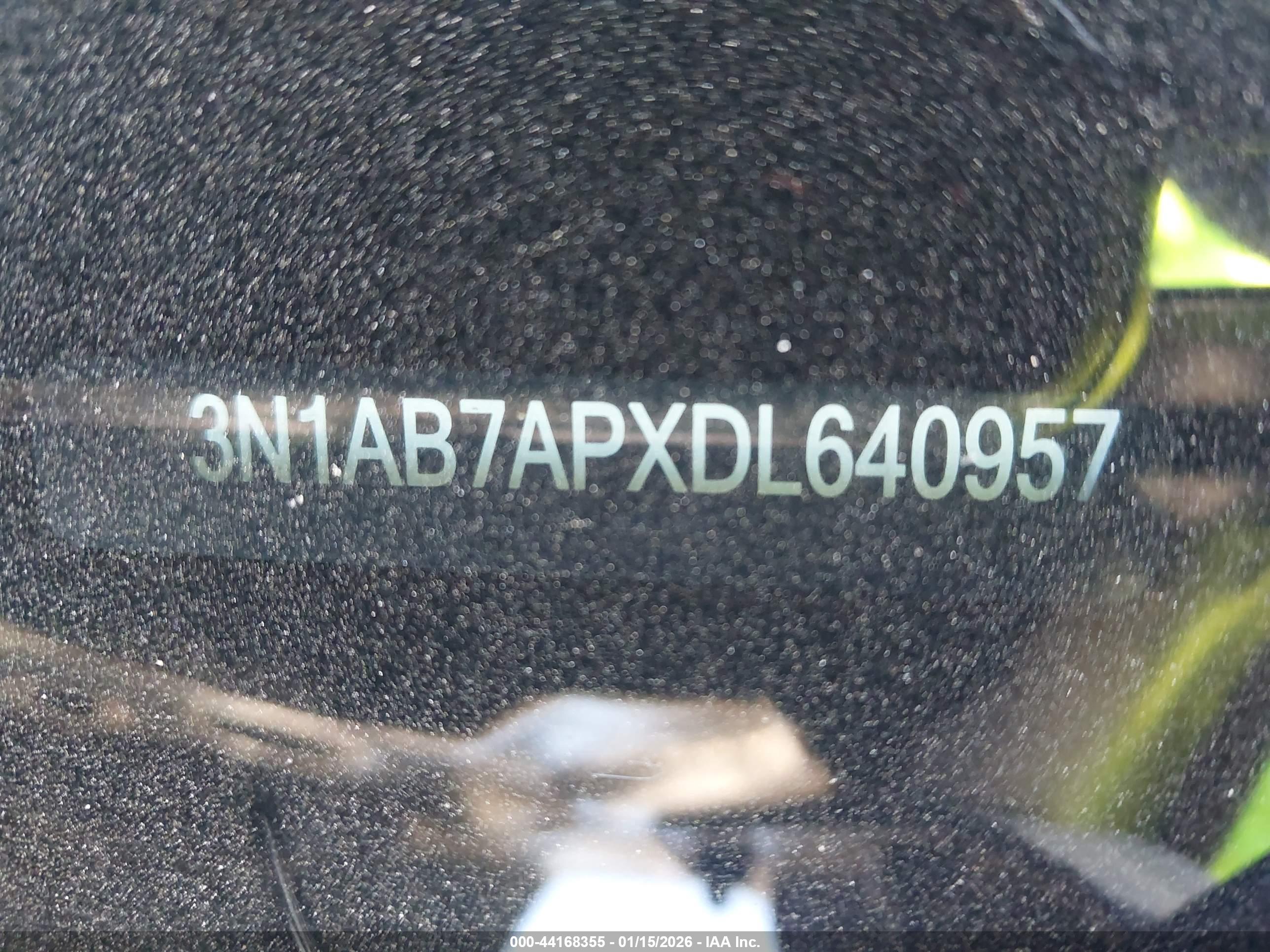 NISSAN SENTRA image 9