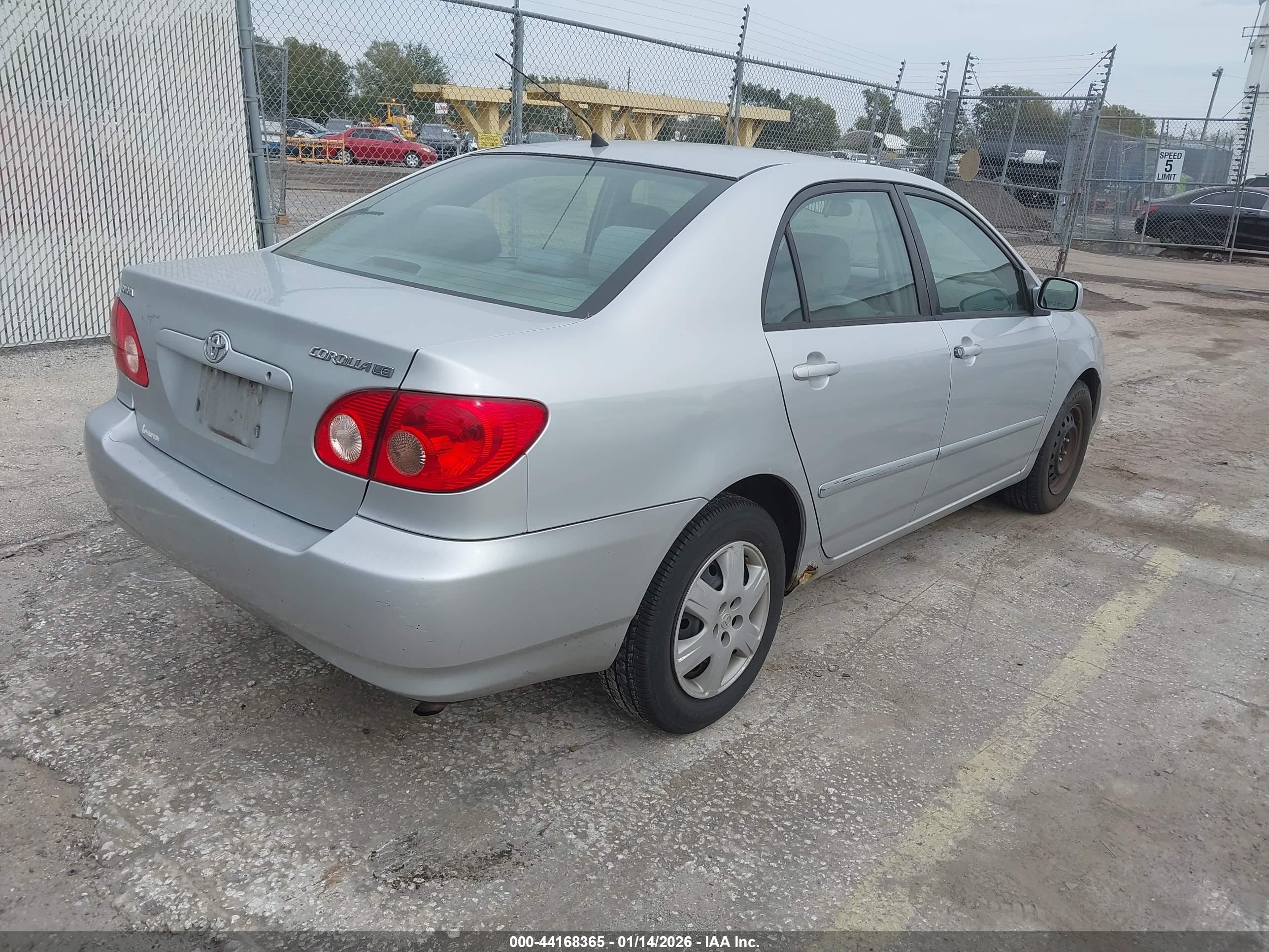 TOYOTA COROLLA image 4