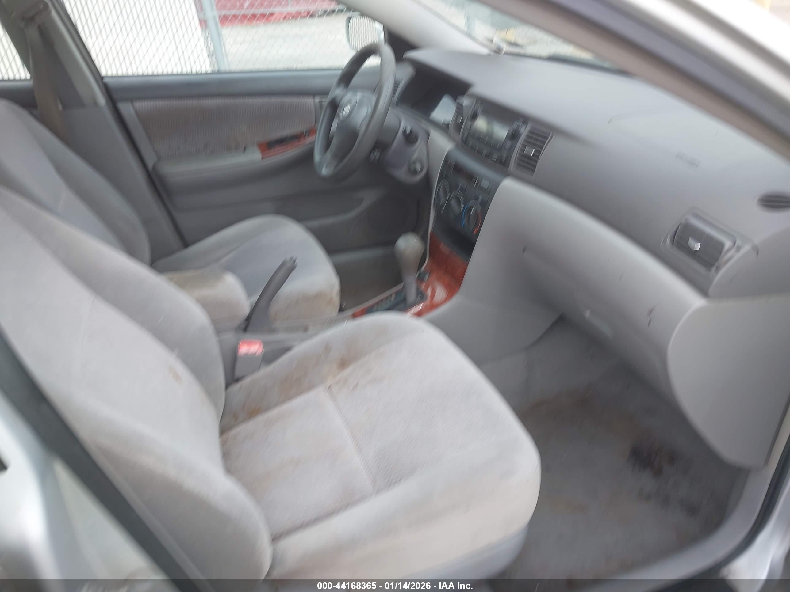TOYOTA COROLLA image 5