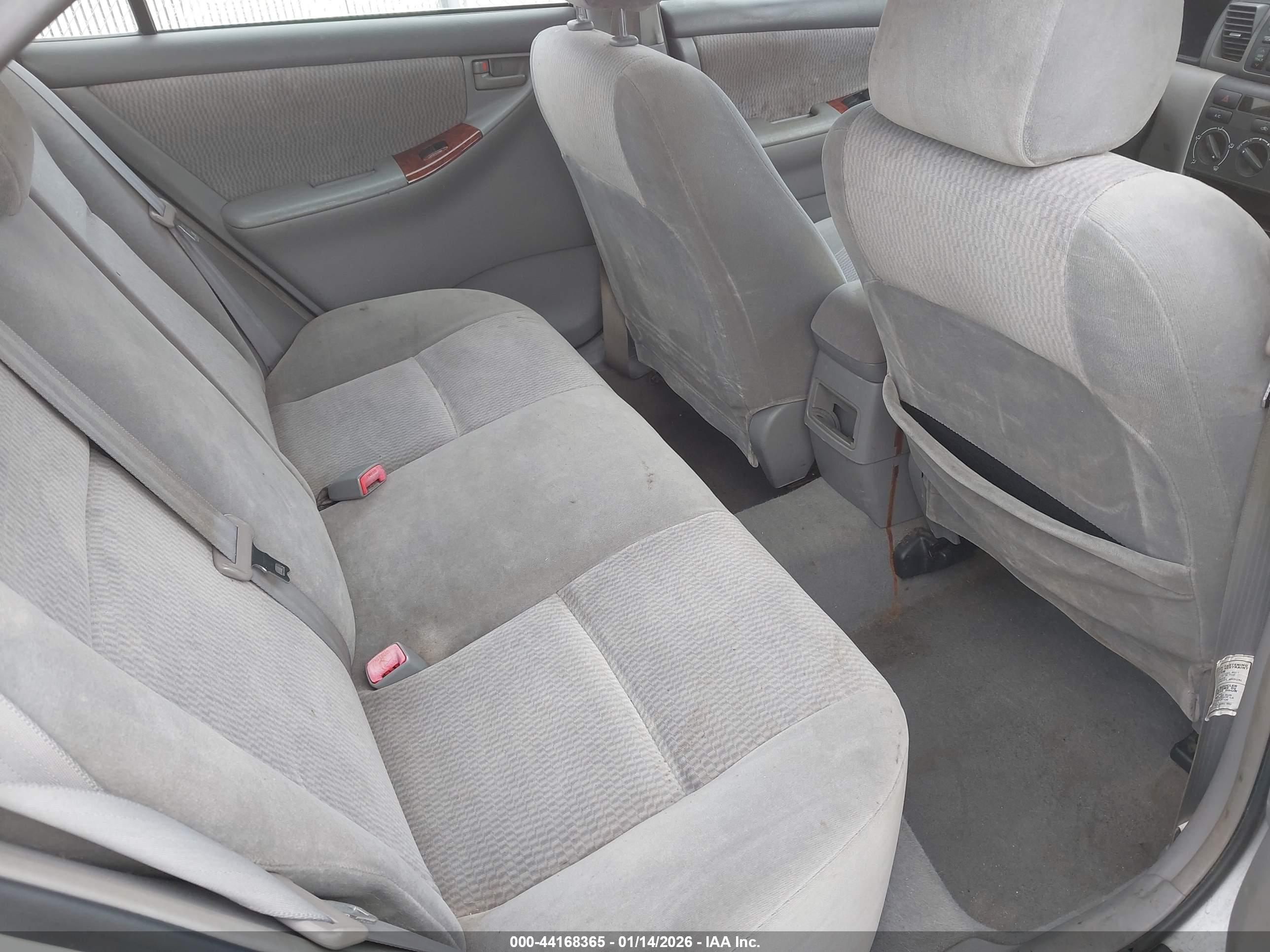 TOYOTA COROLLA image 8